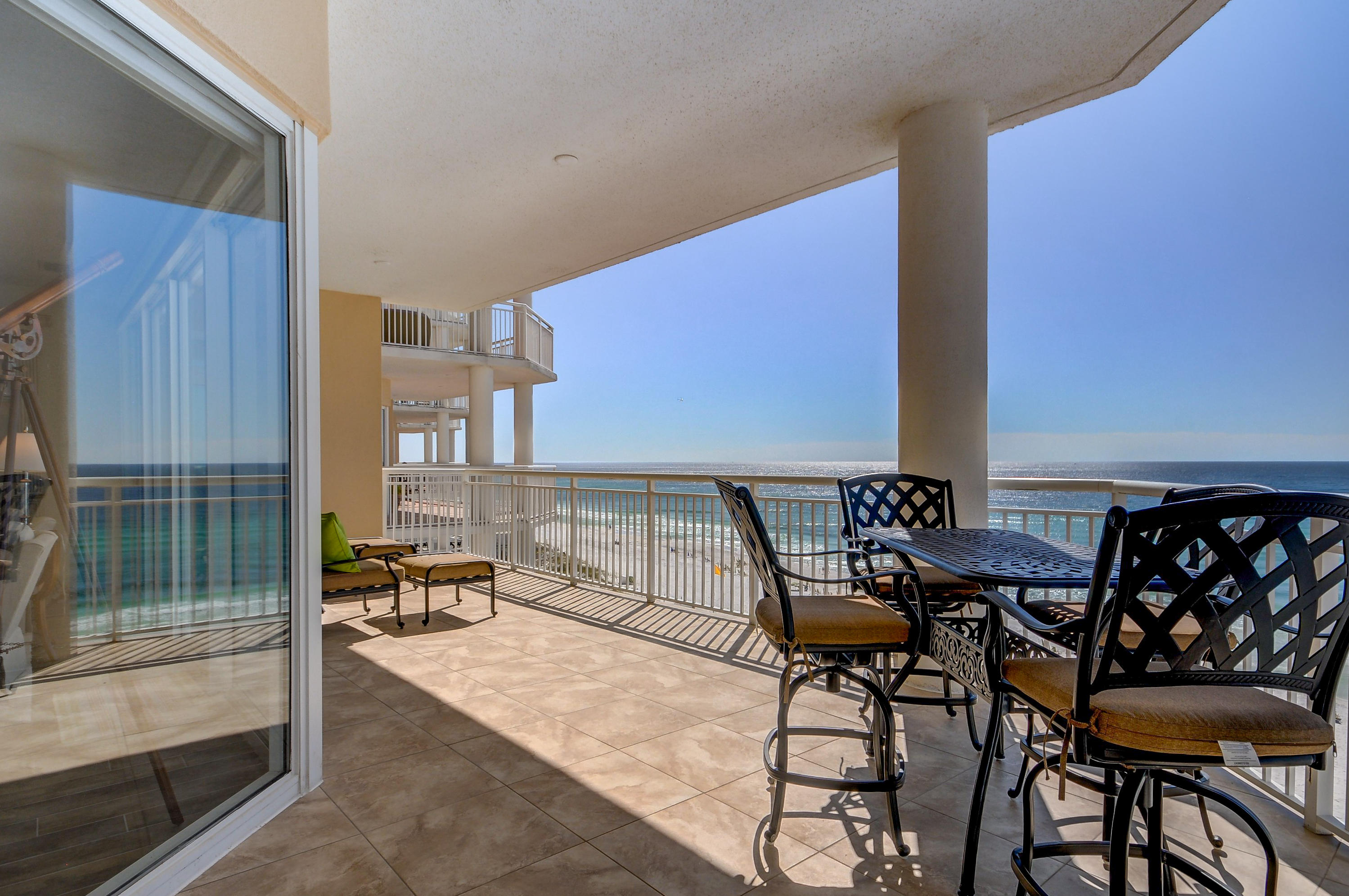 HIDDEN DUNES GRAND VILLAS - Residential