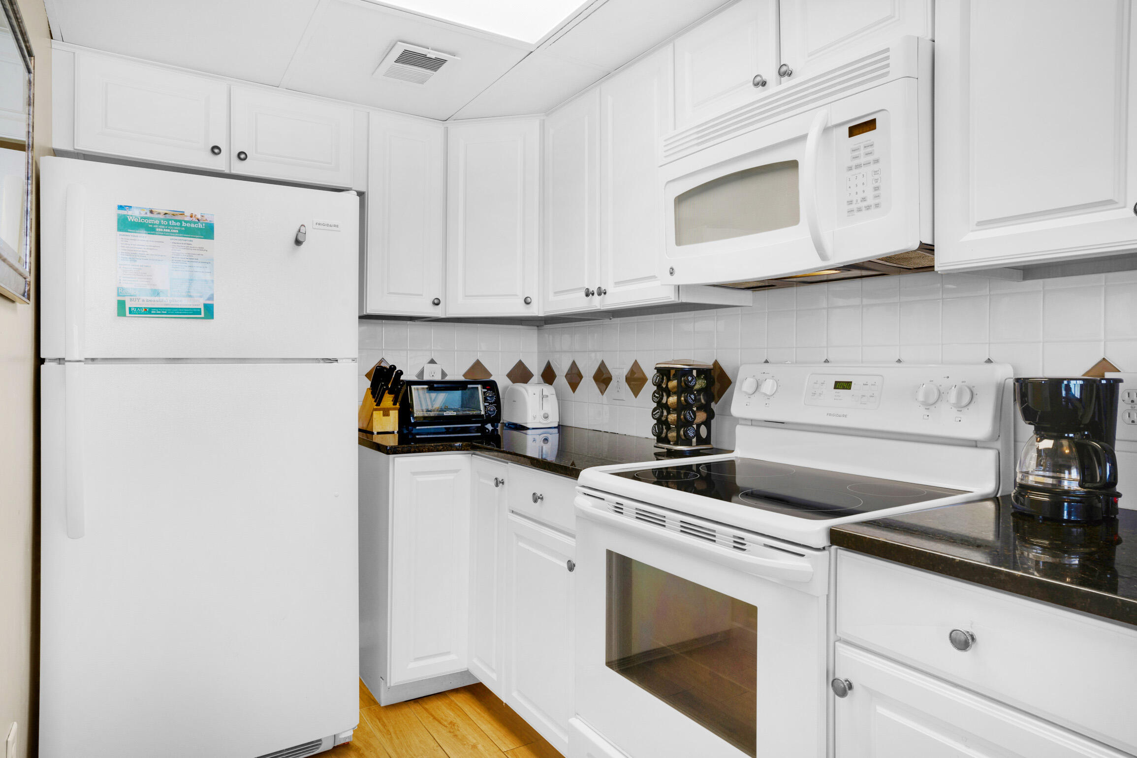 AQUAVISTA CONDO - Residential