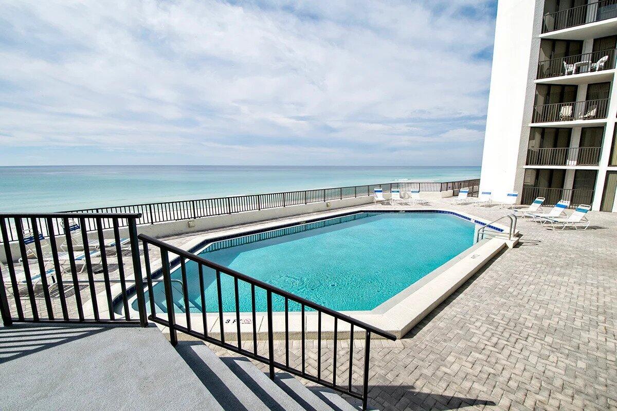 AQUAVISTA CONDO - Residential