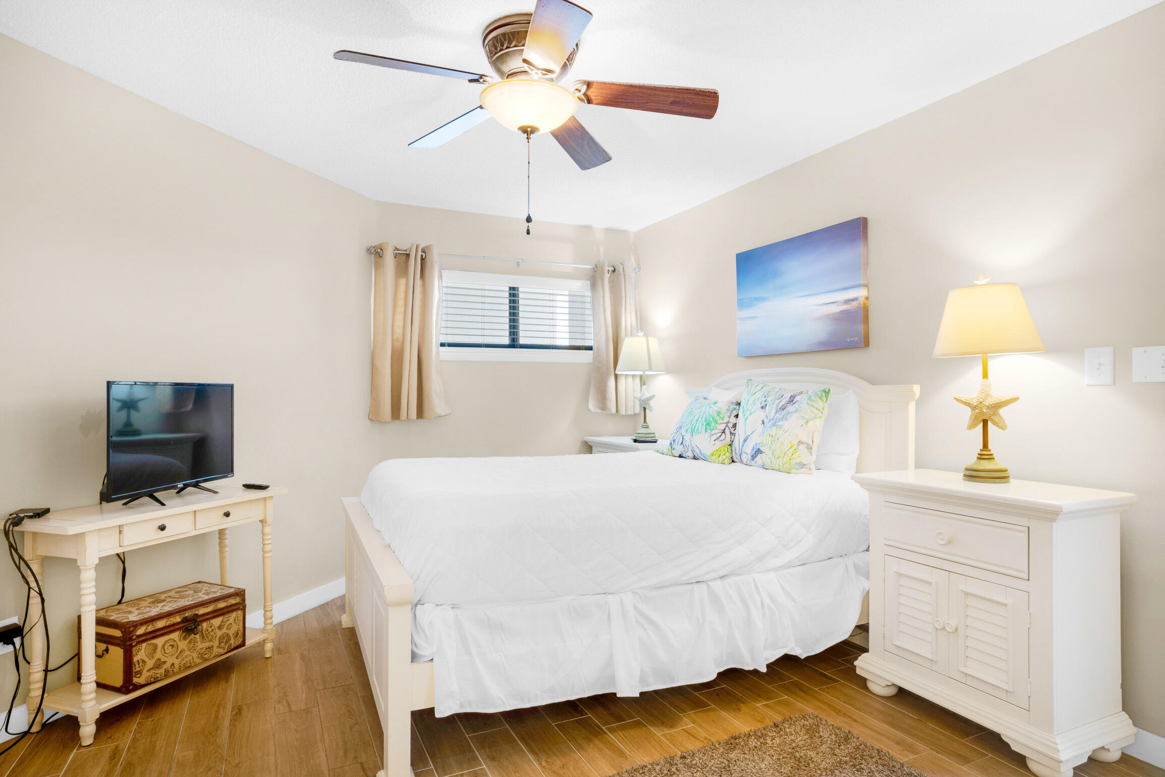 AQUAVISTA CONDO - Residential