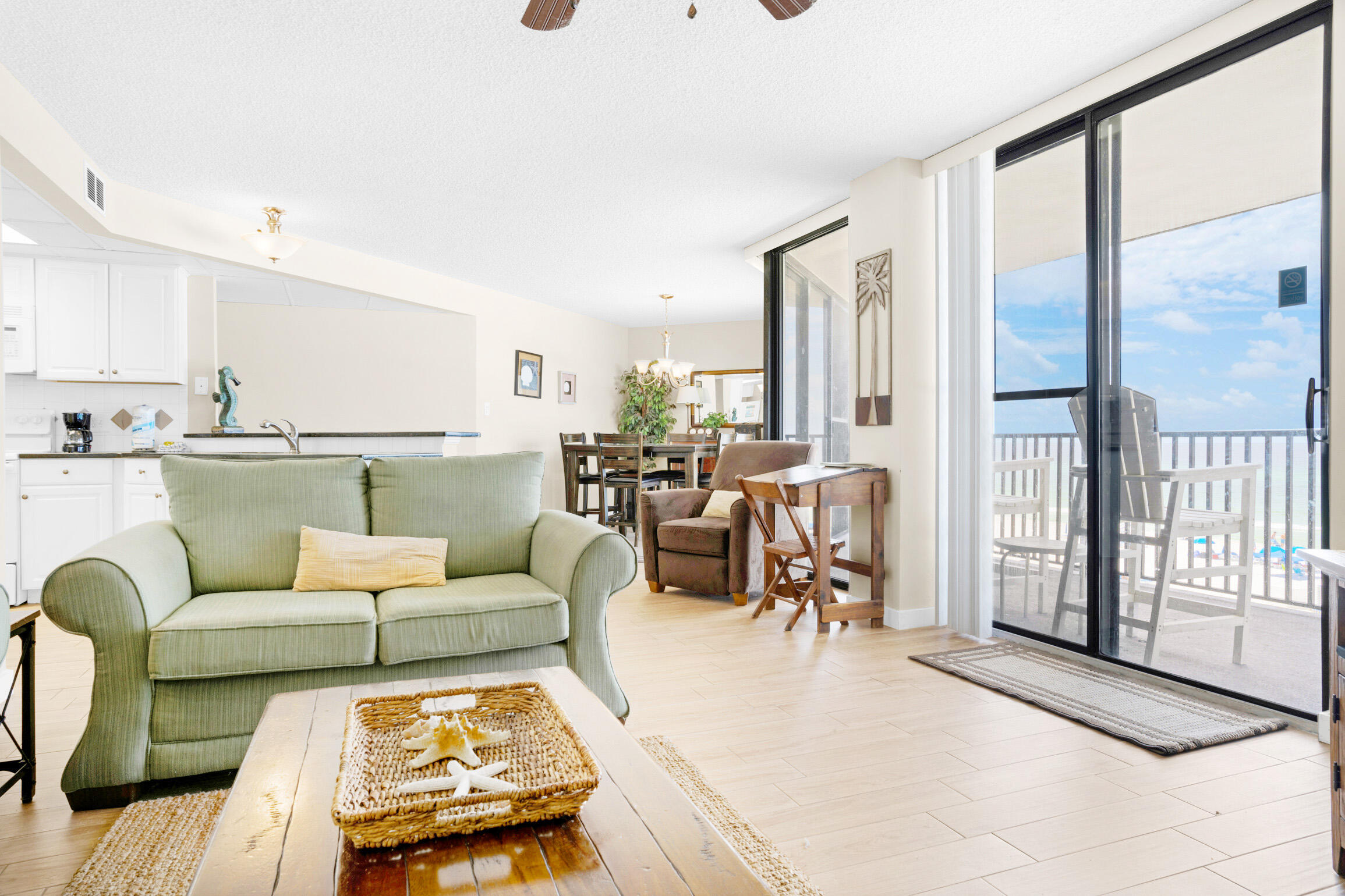 AQUAVISTA CONDO - Residential