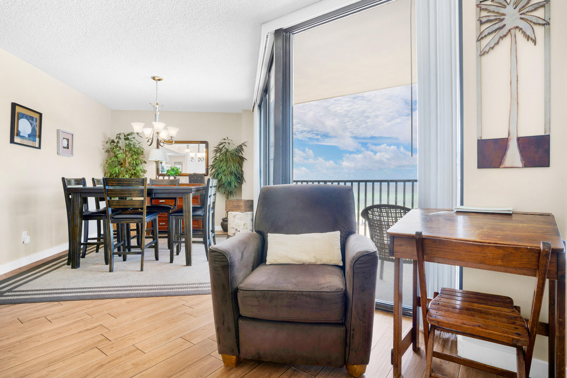 AQUAVISTA CONDO - Residential