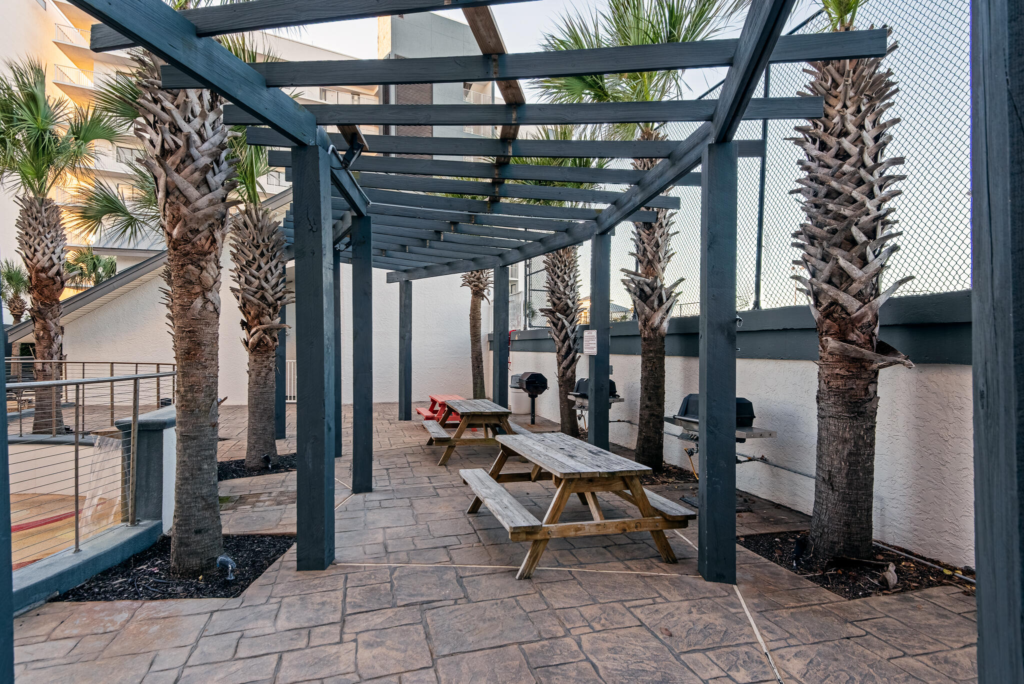 MAINSAIL CONDO PH 3 - Residential