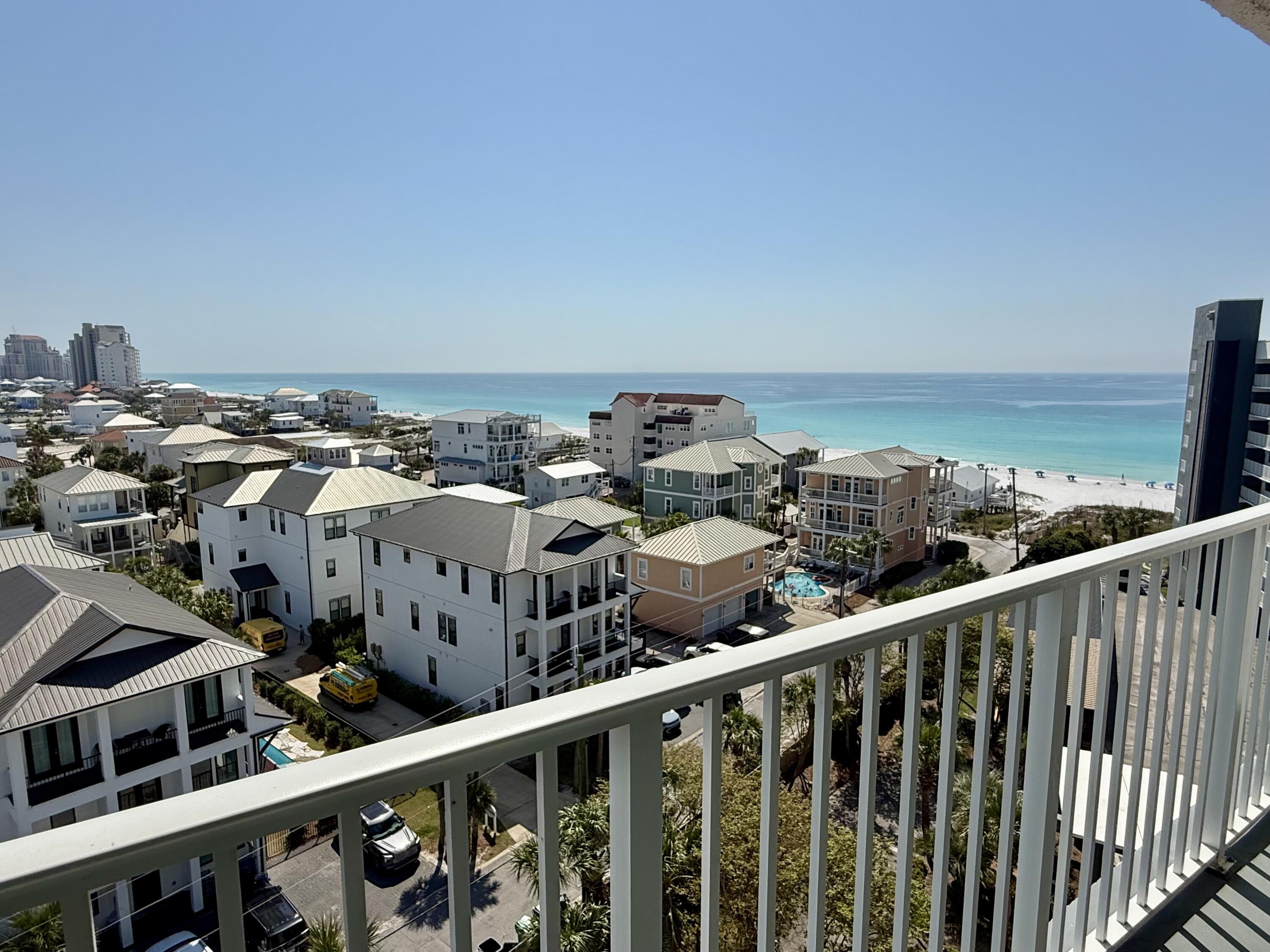 MAINSAIL CONDO PH 3 - Residential