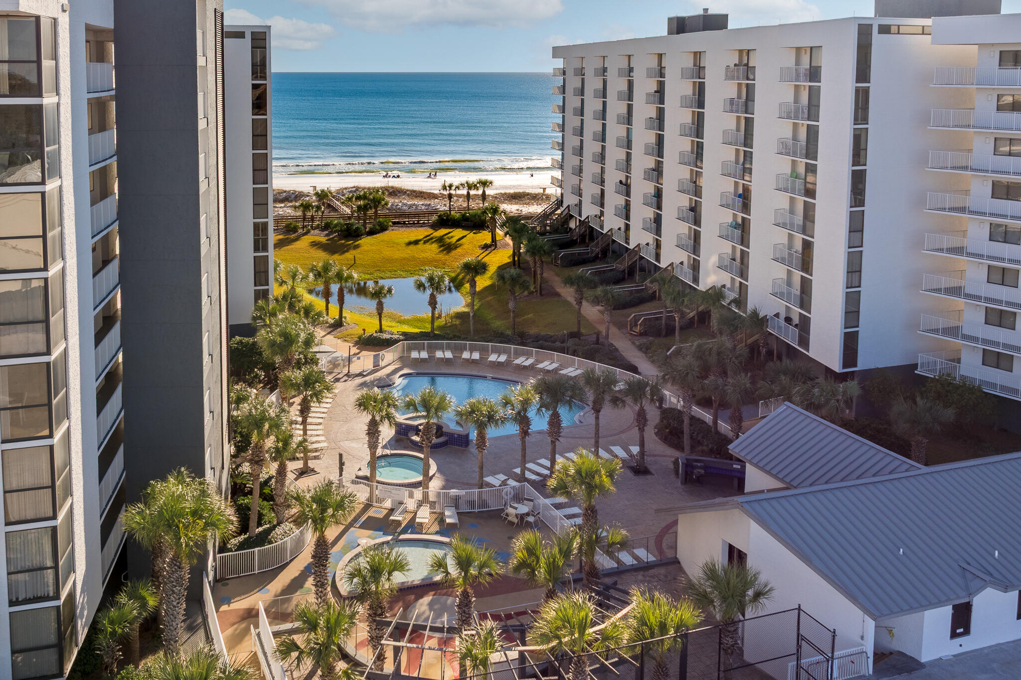 MAINSAIL CONDO PH 3 - Residential