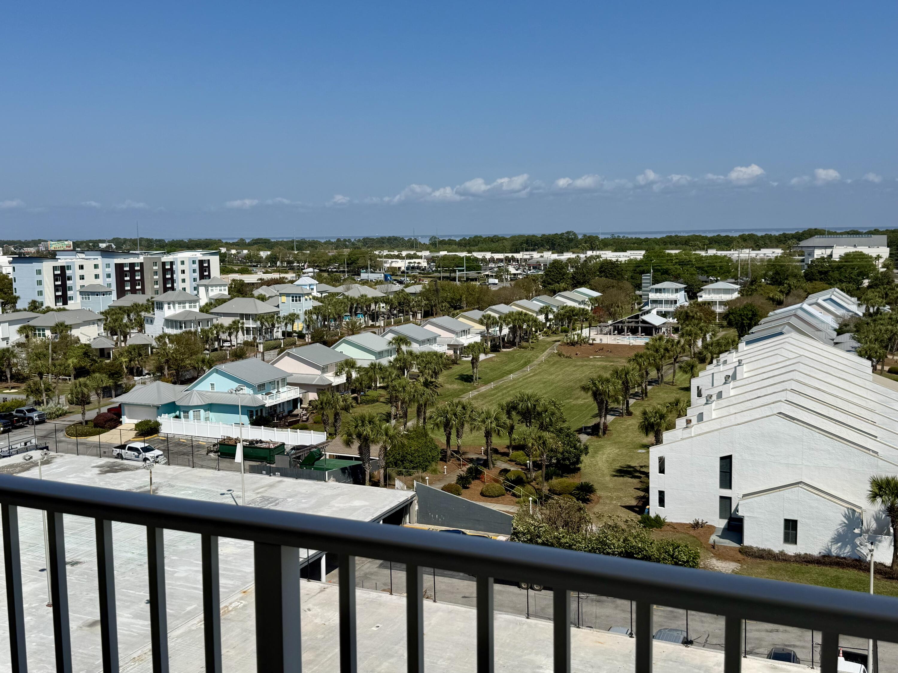 MAINSAIL CONDO PH 3 - Residential