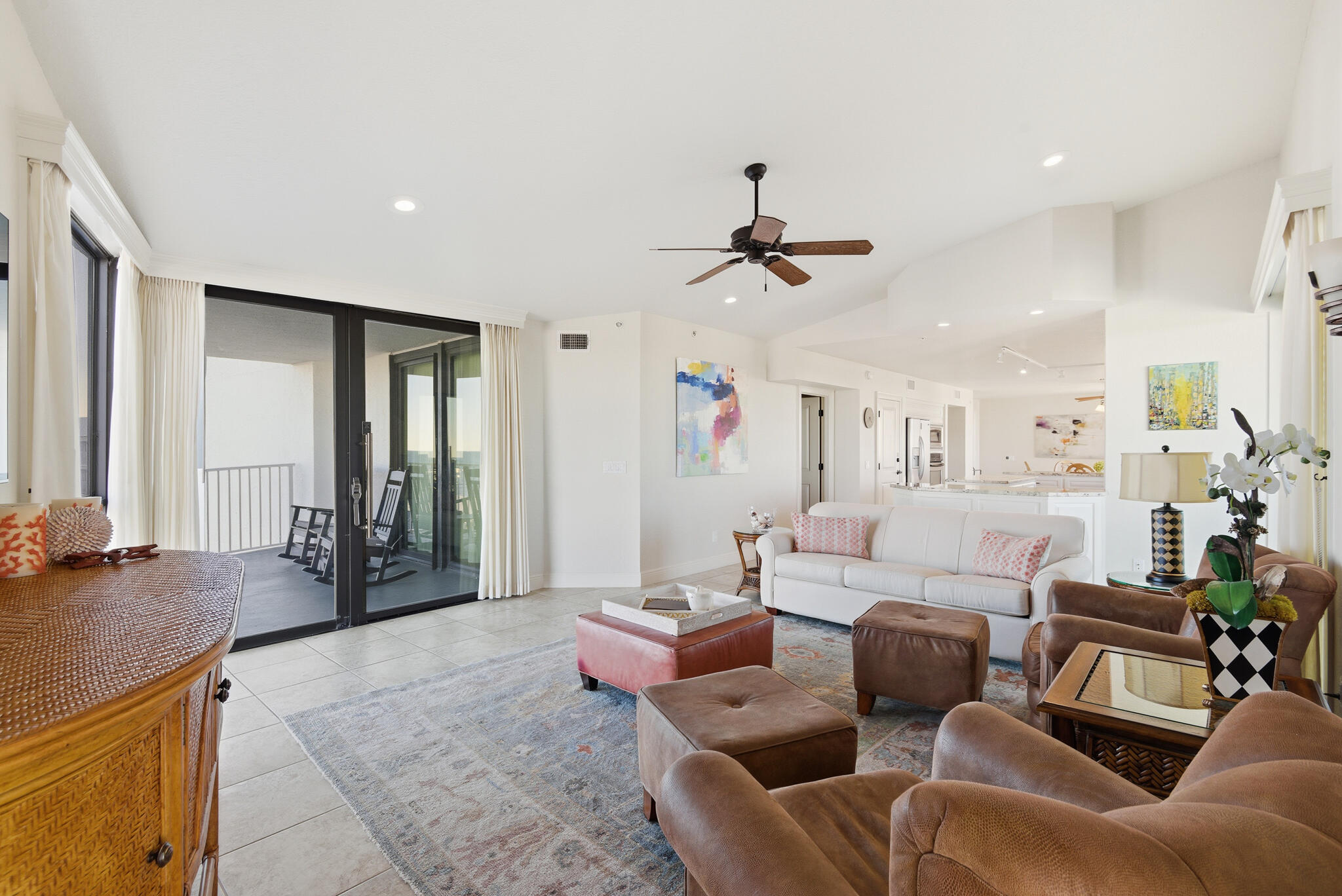 MAINSAIL CONDO PH 3 - Residential