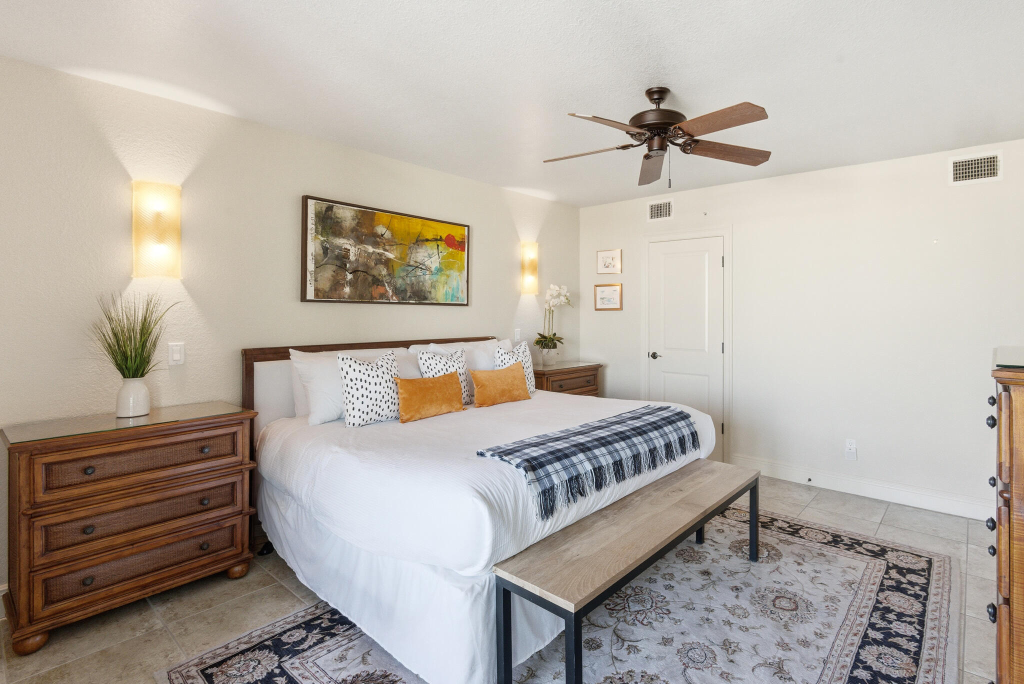 MAINSAIL CONDO PH 3 - Residential