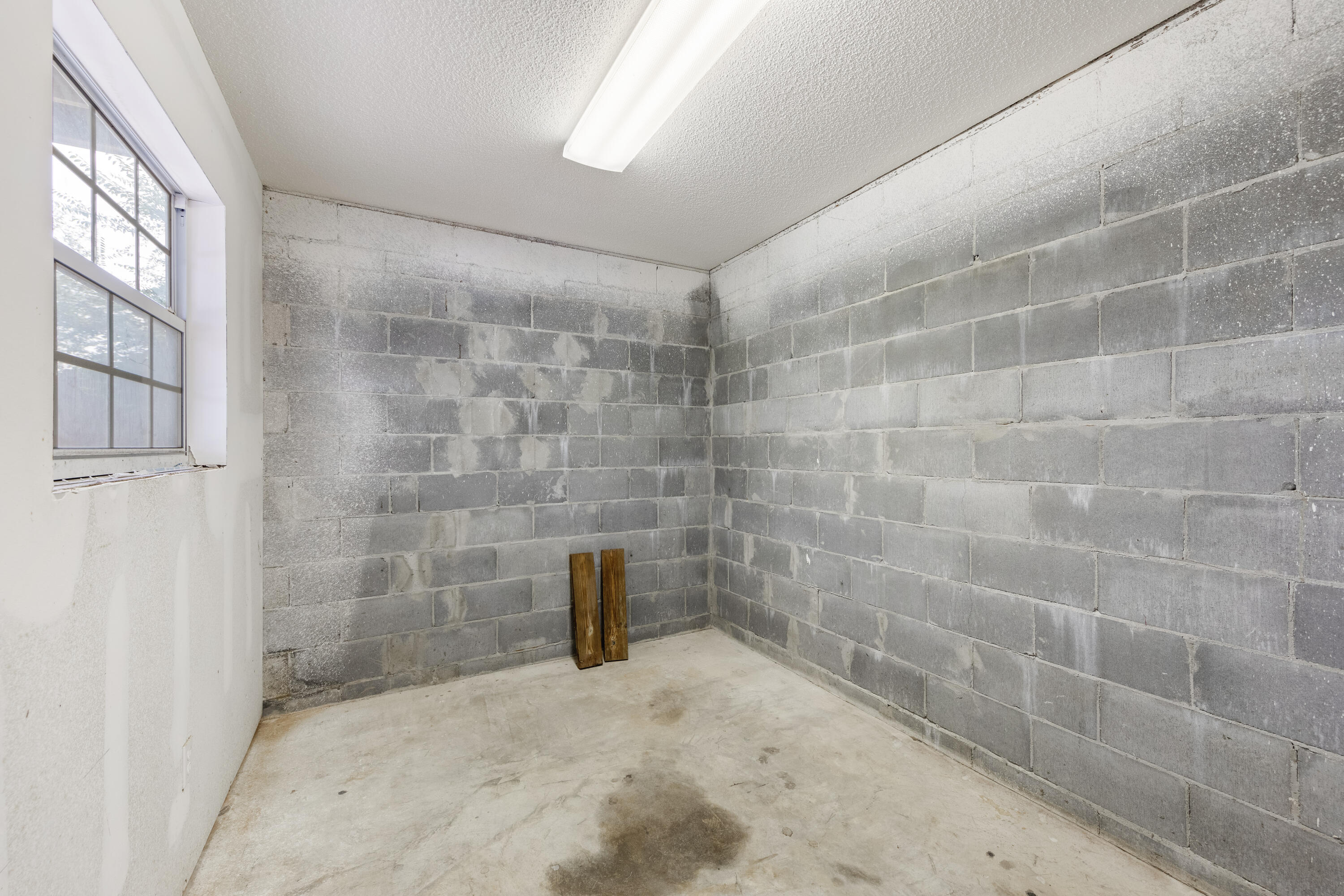 LAKE WAY VILLAS 3 - Residential