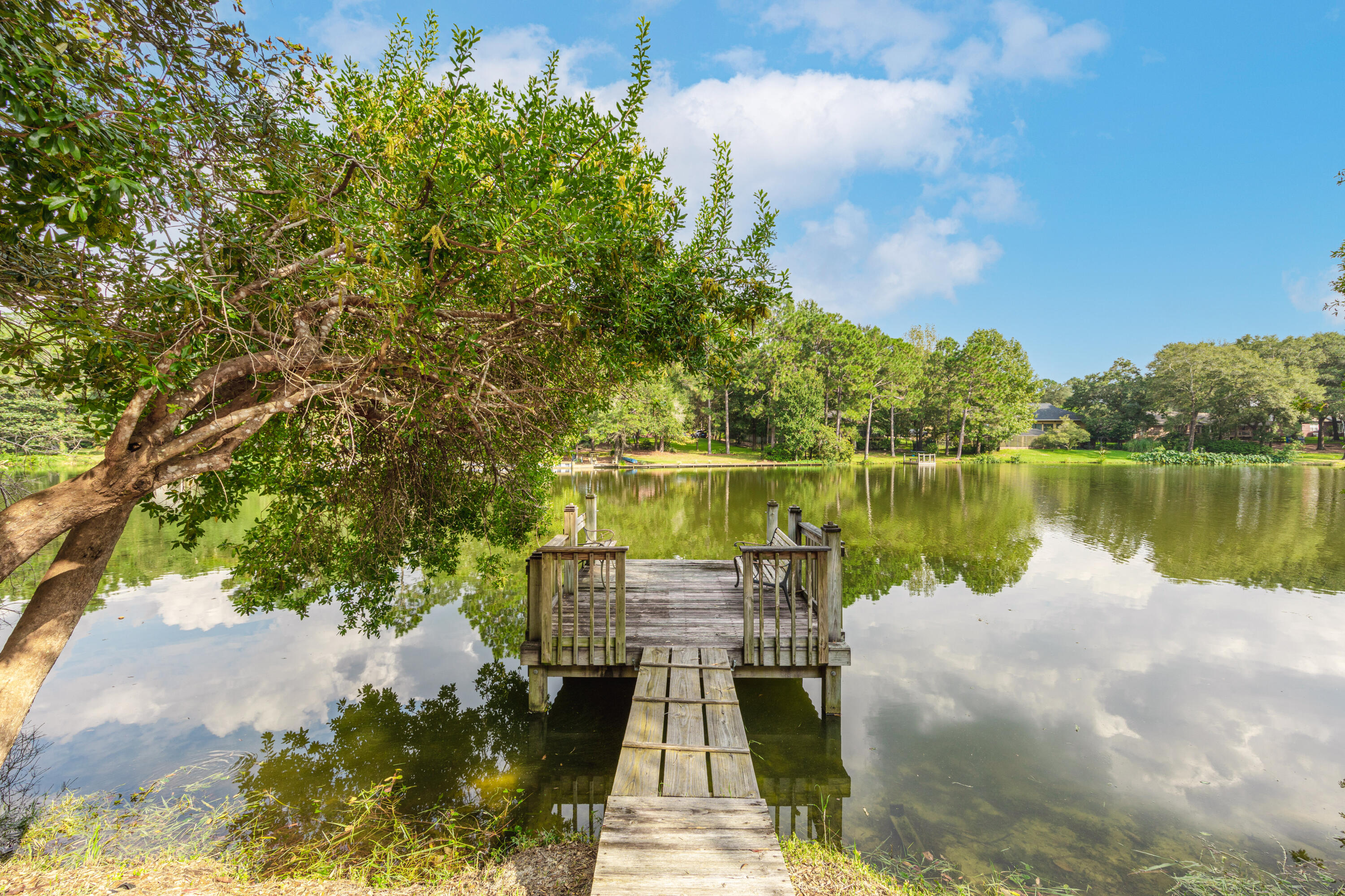 LAKE WAY VILLAS 3 - Residential