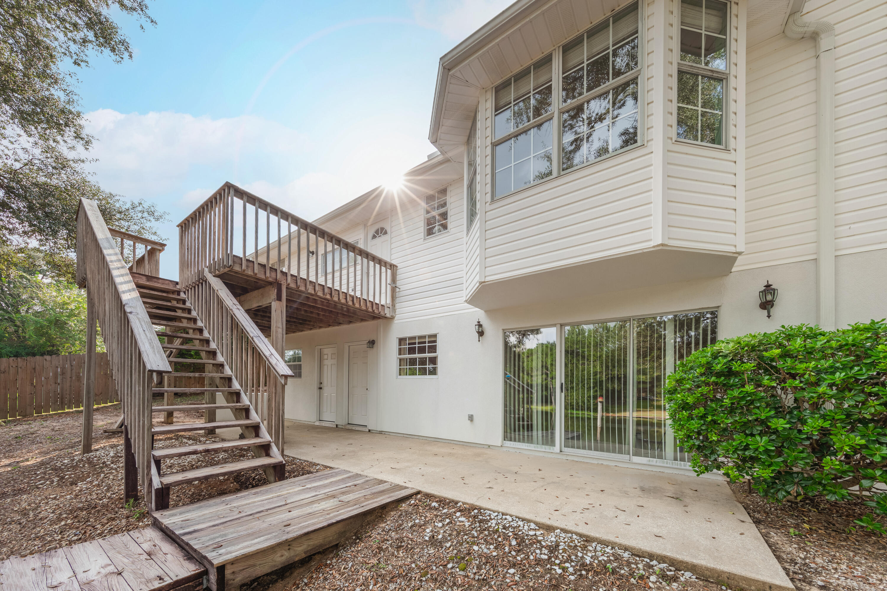 LAKE WAY VILLAS 3 - Residential