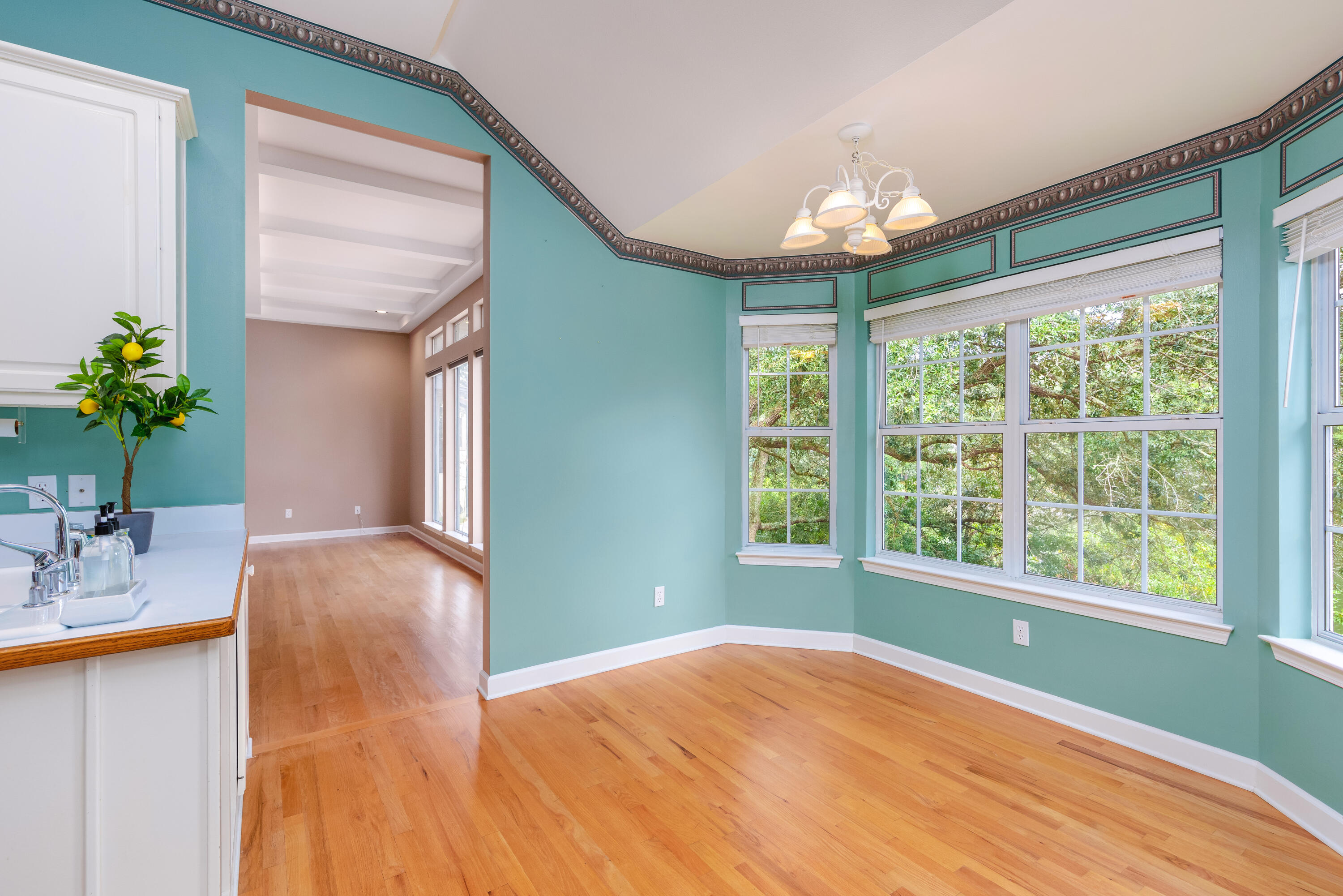 LAKE WAY VILLAS 3 - Residential