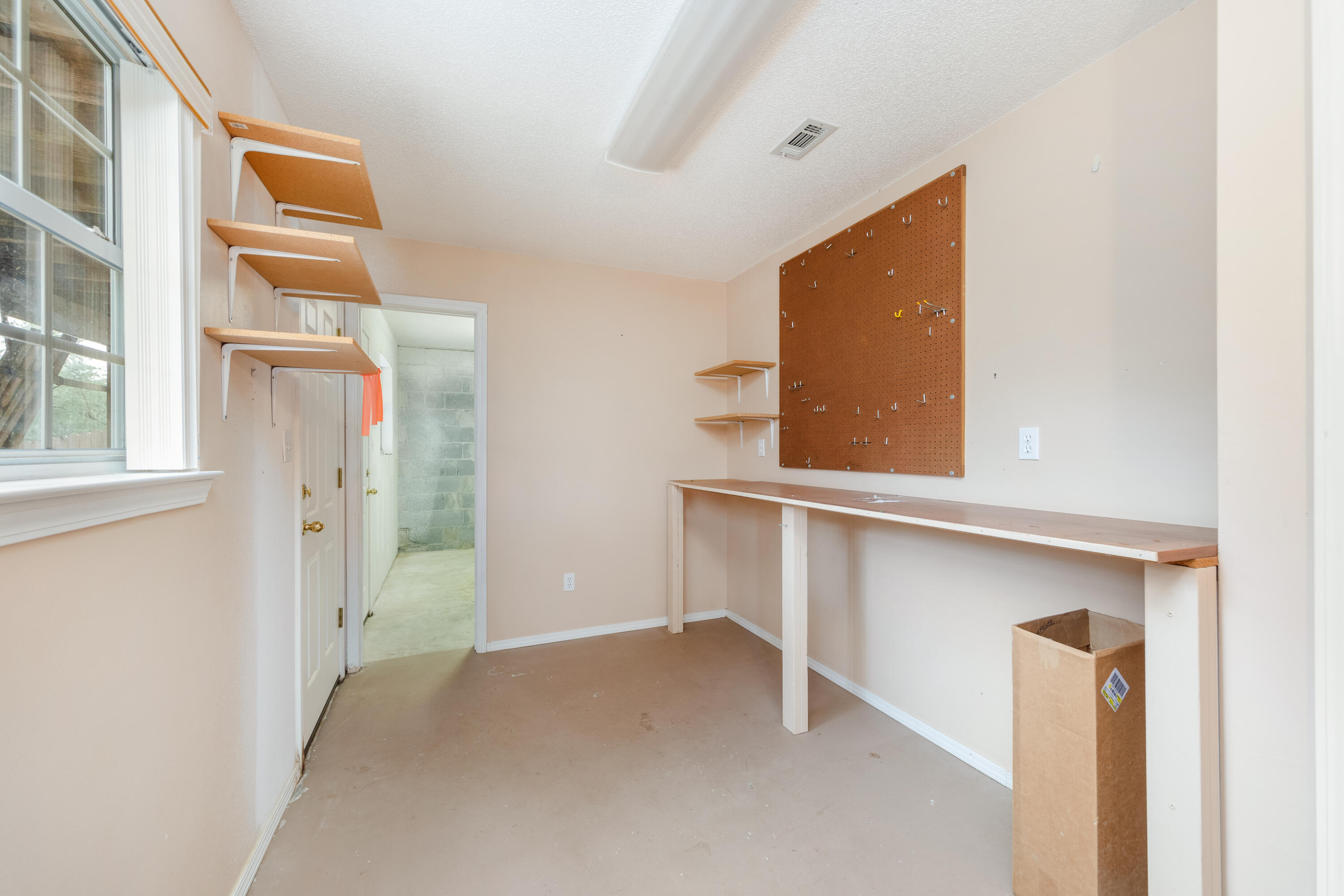 LAKE WAY VILLAS 3 - Residential