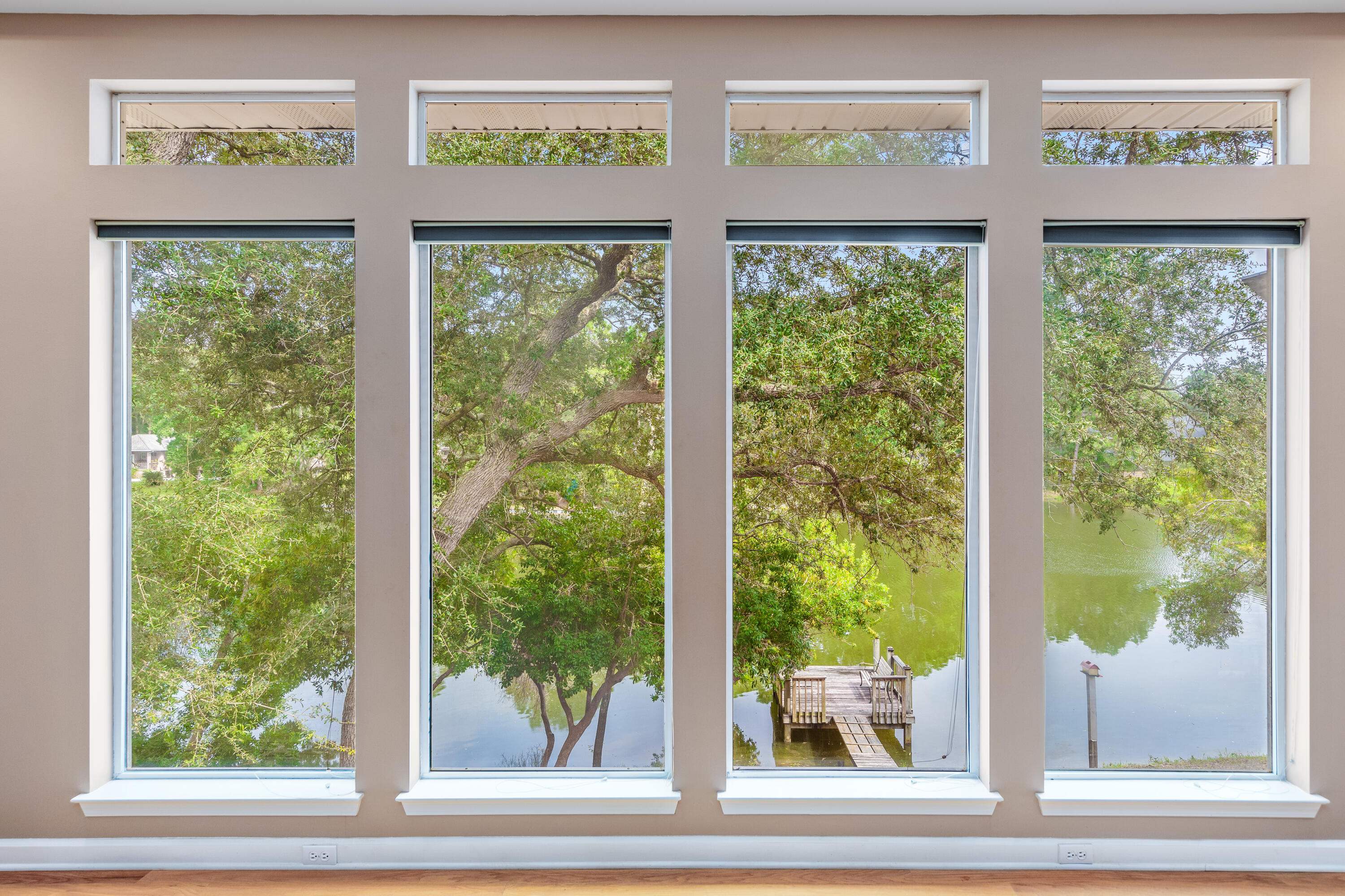 LAKE WAY VILLAS 3 - Residential