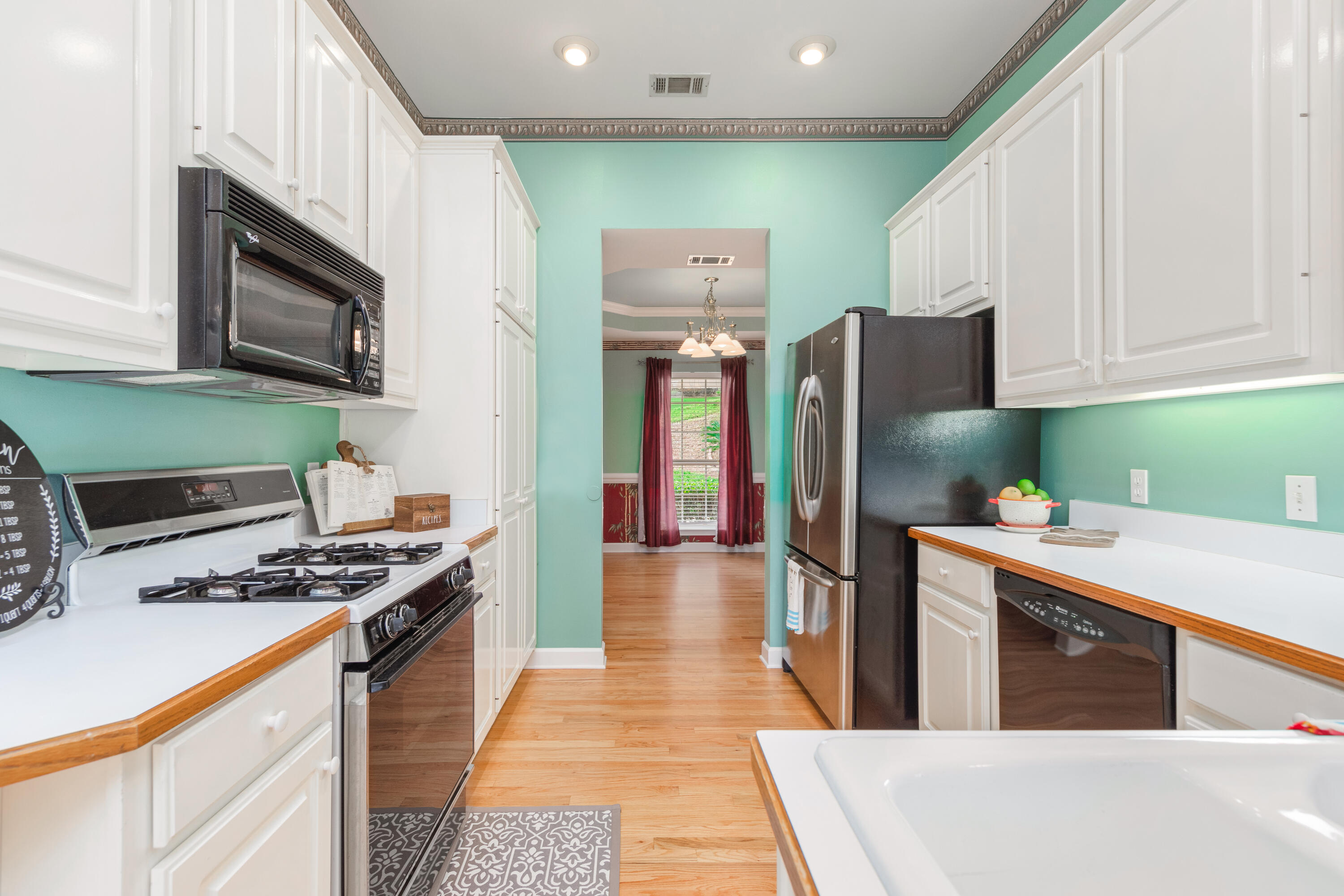 LAKE WAY VILLAS 3 - Residential