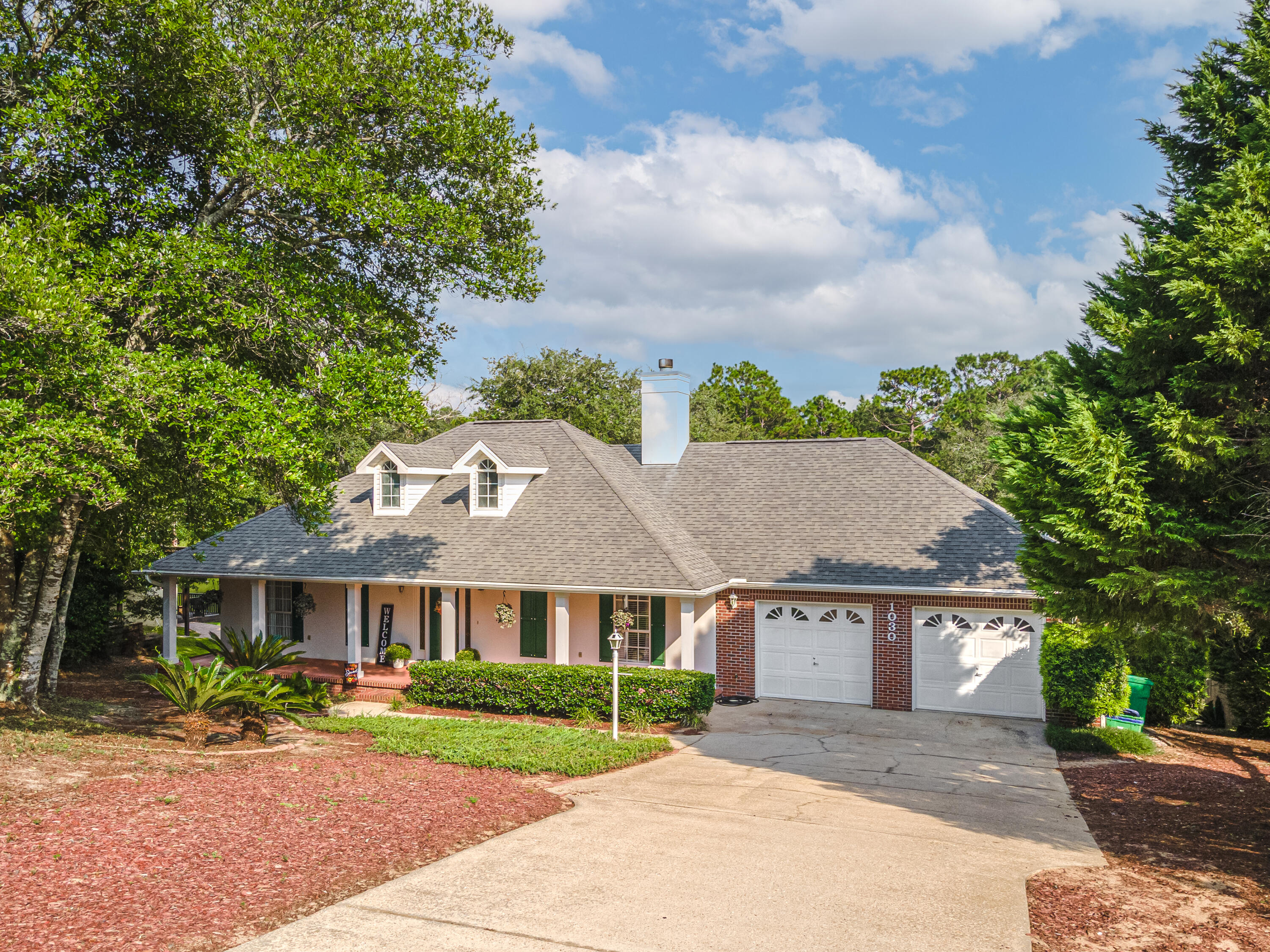 LAKE WAY VILLAS 3 - Residential