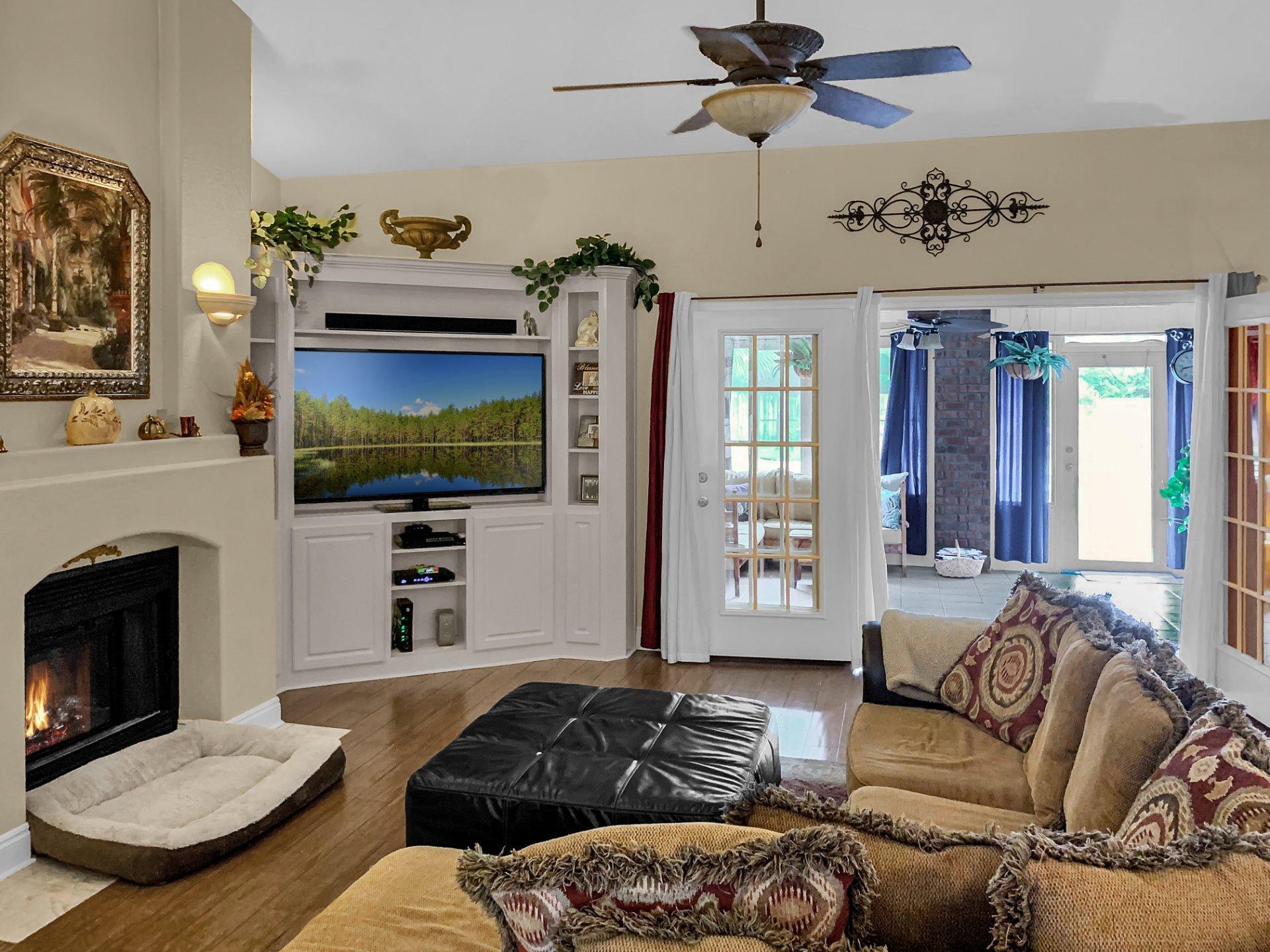 HOLLEY BY THE SEA - Residential