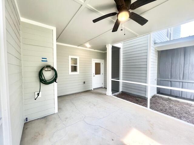 VERANDAS OF FREEPORT, THE - Residential Lease