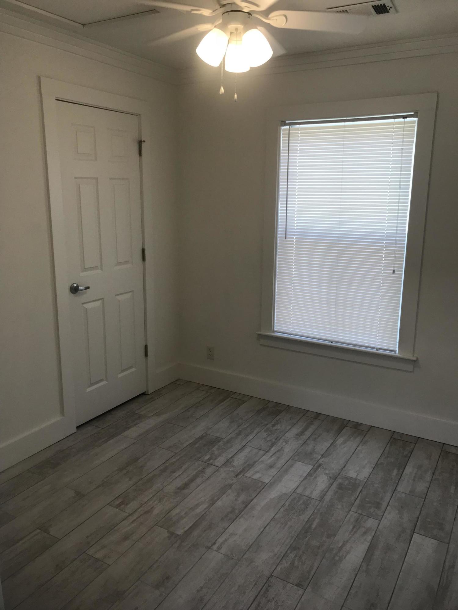 MACK BAYOU PARK - Residential Lease