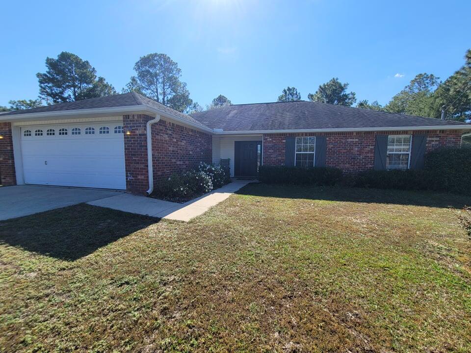 Brick, four bedroom, 2 bath, fenced home, on a culdesac, in South Crestview. Laminate flooring in common areas, carpet in all 4 bedrooms. Double car garage, large flat driveway and huge fenced back yard.