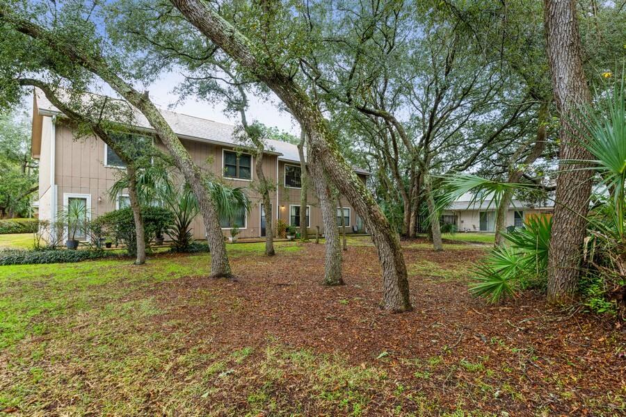 FALCON RIDGE - Residential