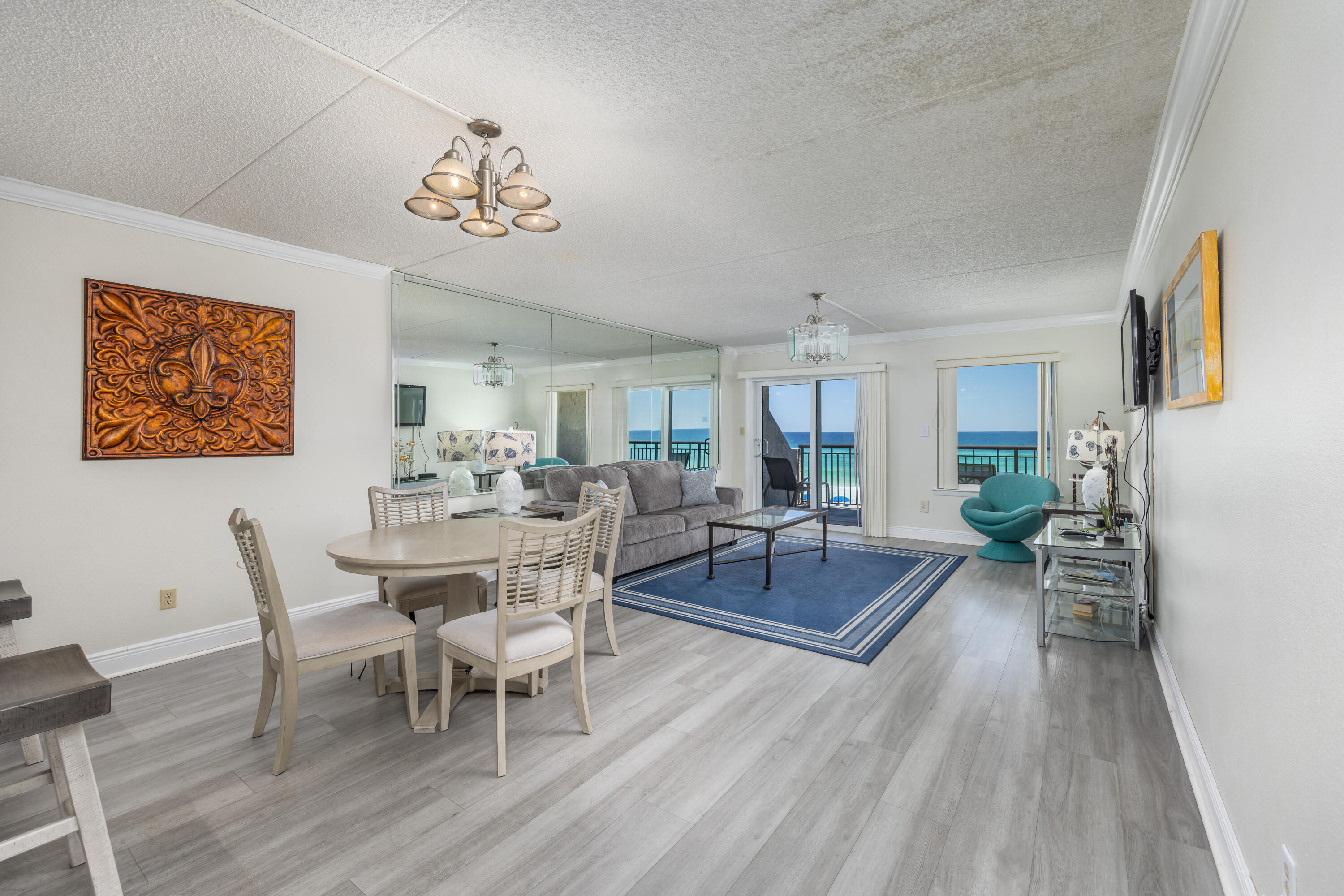 ISLAND ECHO CONDO - Residential