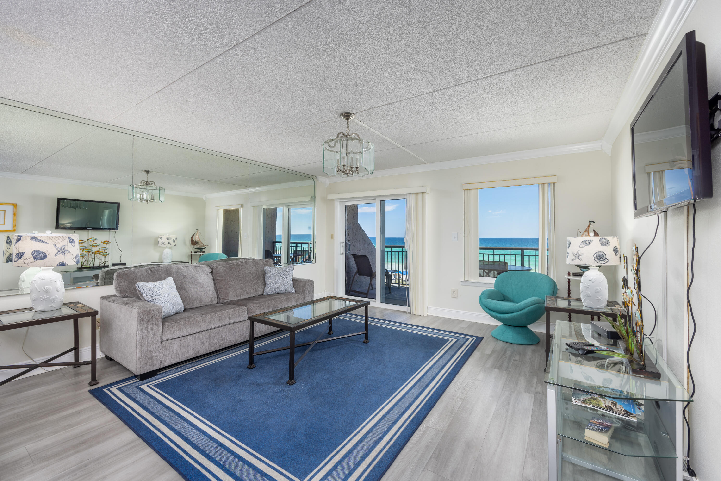 ISLAND ECHO CONDO - Residential