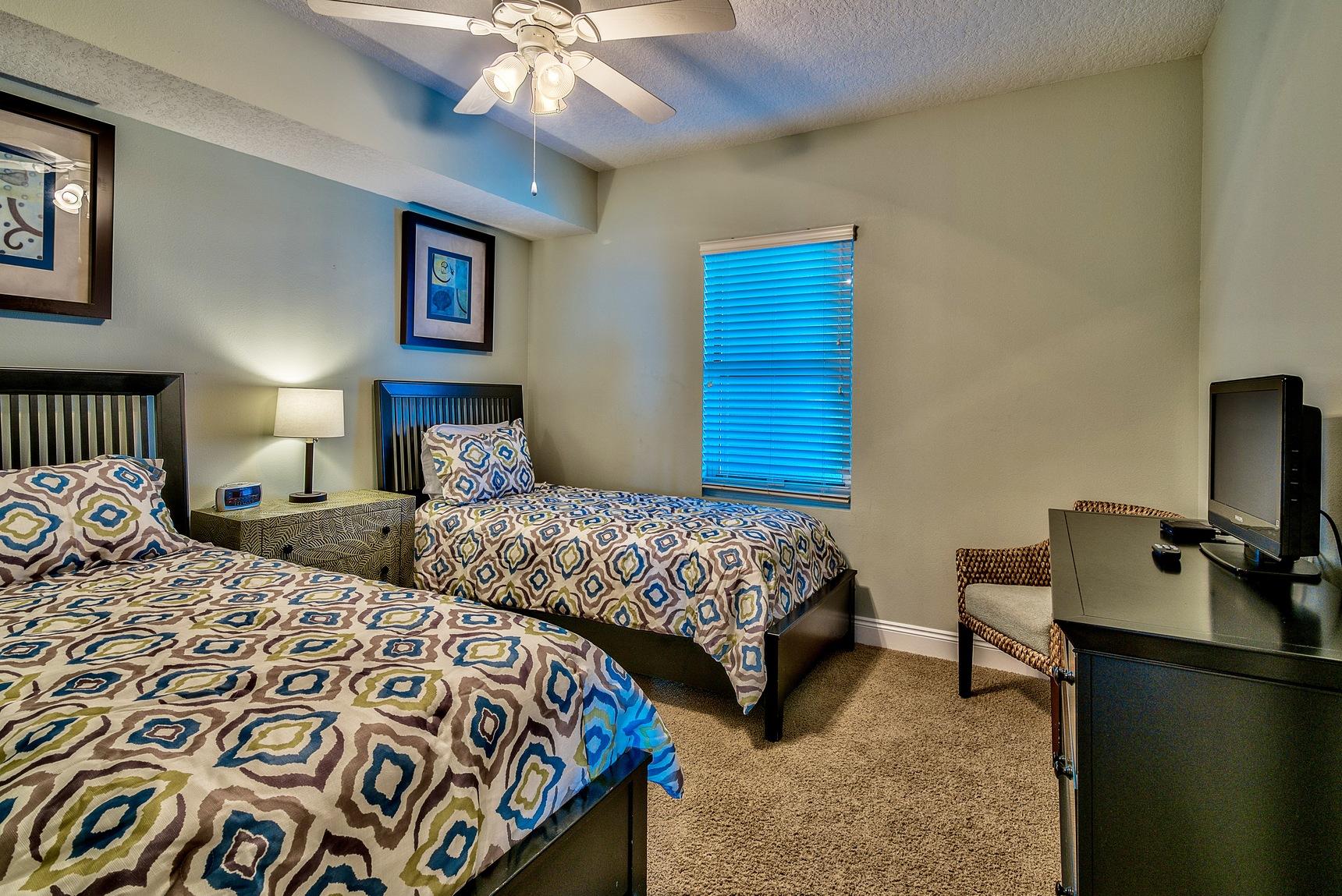 PALAZZO CONDOMINIUM - Residential