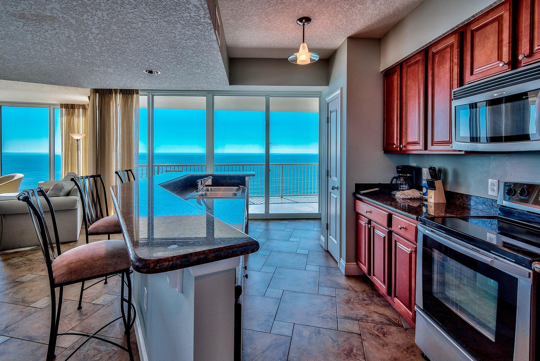 PALAZZO CONDOMINIUM - Residential