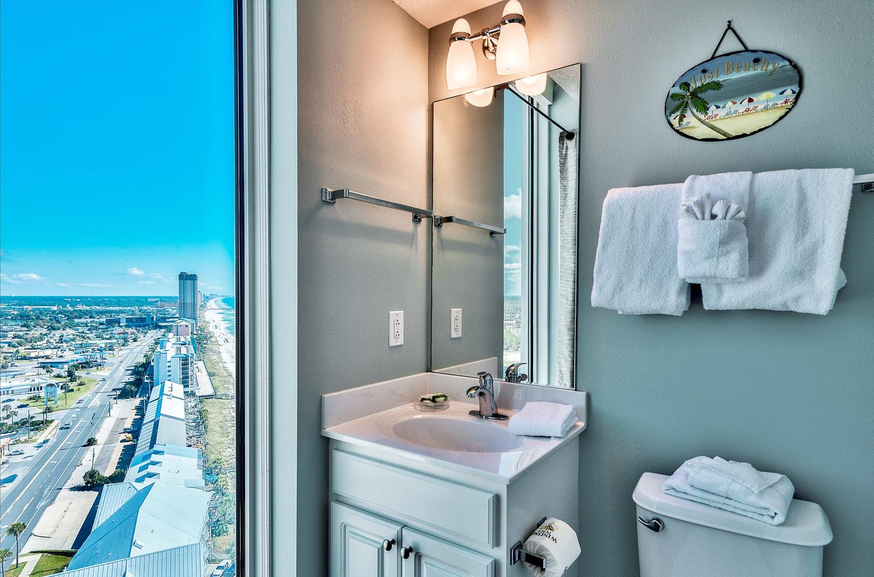 PALAZZO CONDOMINIUM - Residential