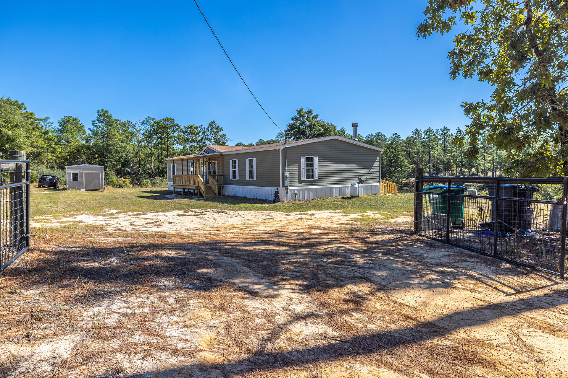 METES & BOUNDS - Residential