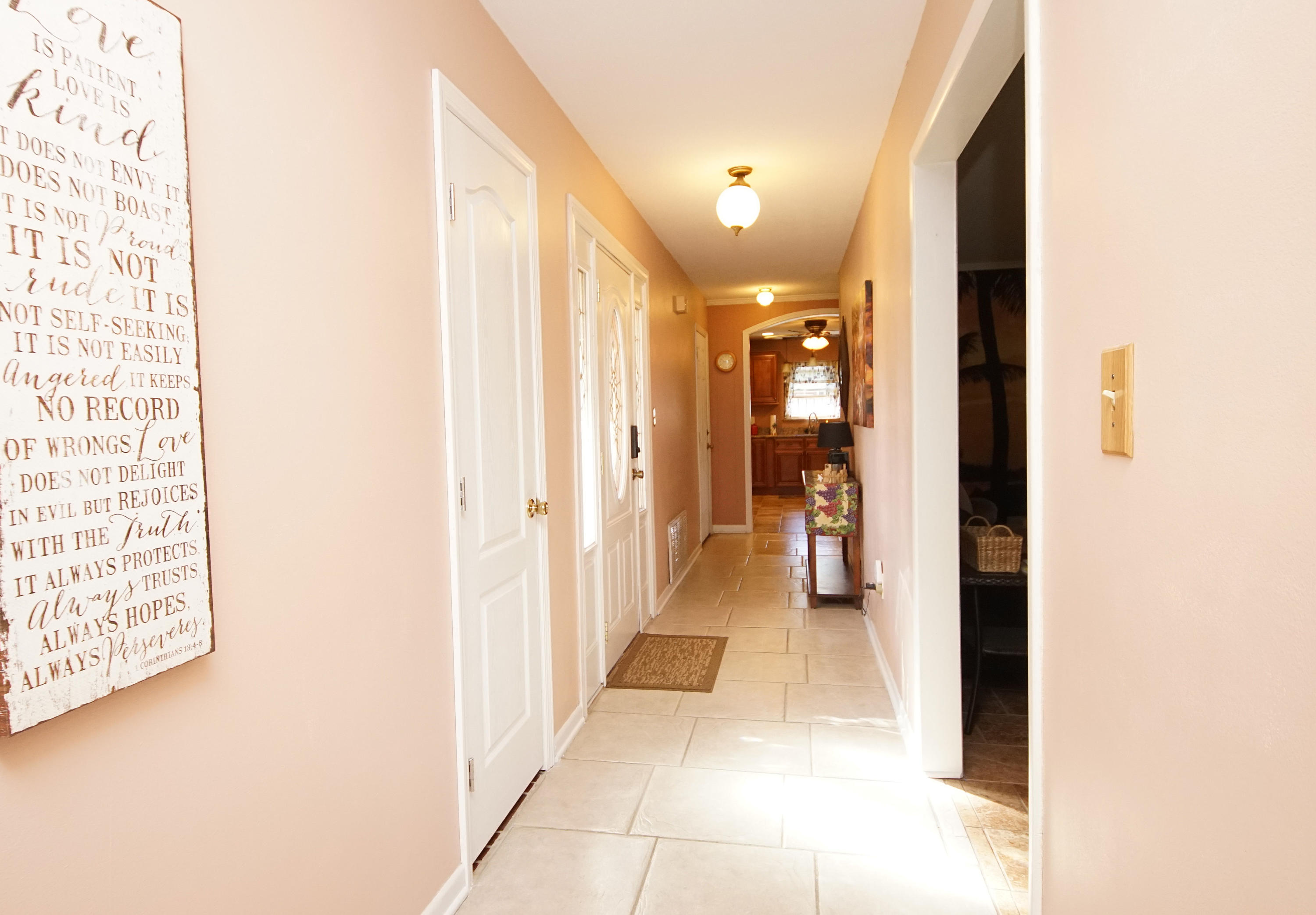 COLONIAL HEIGHTS - Residential