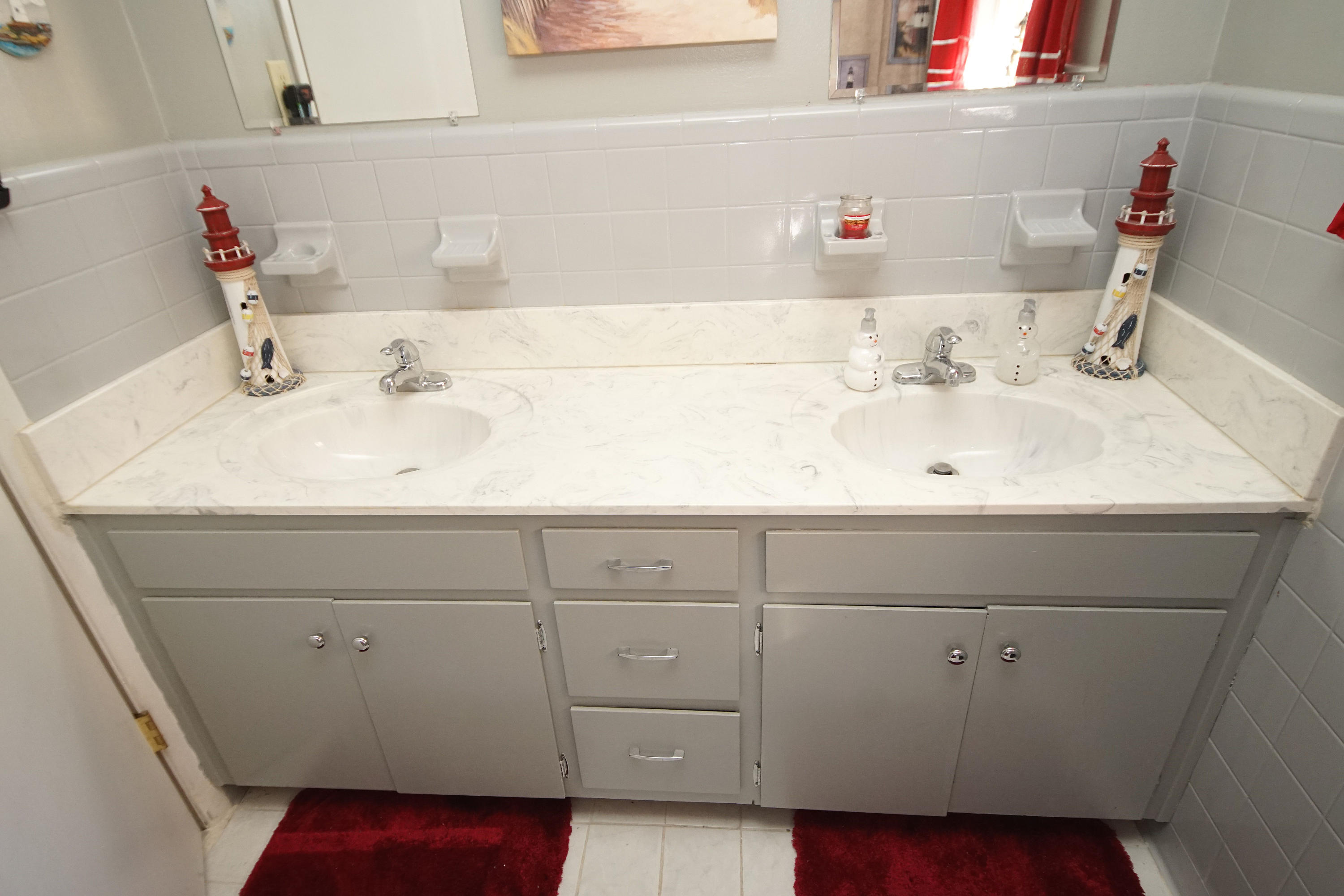 COLONIAL HEIGHTS - Residential