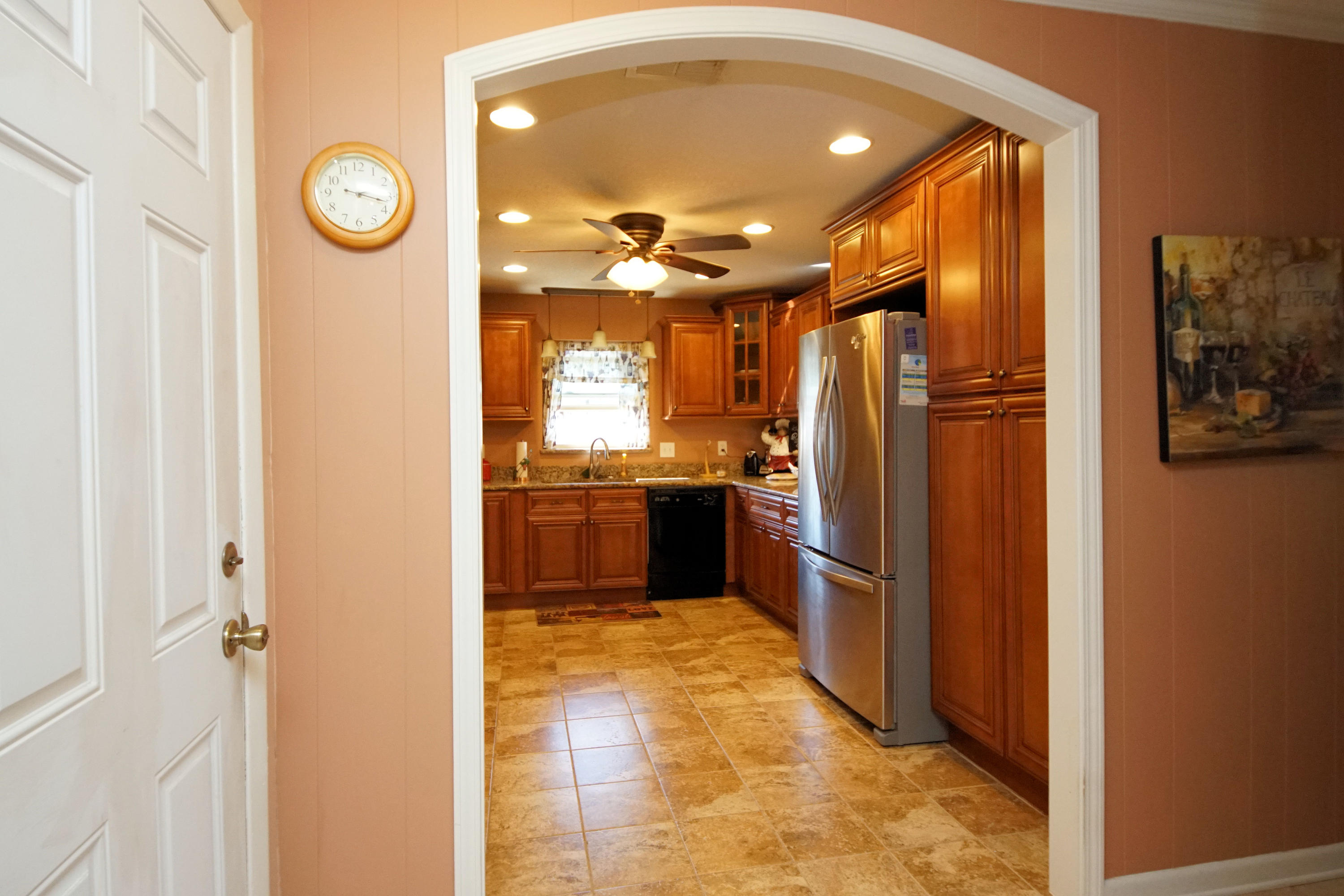 COLONIAL HEIGHTS - Residential