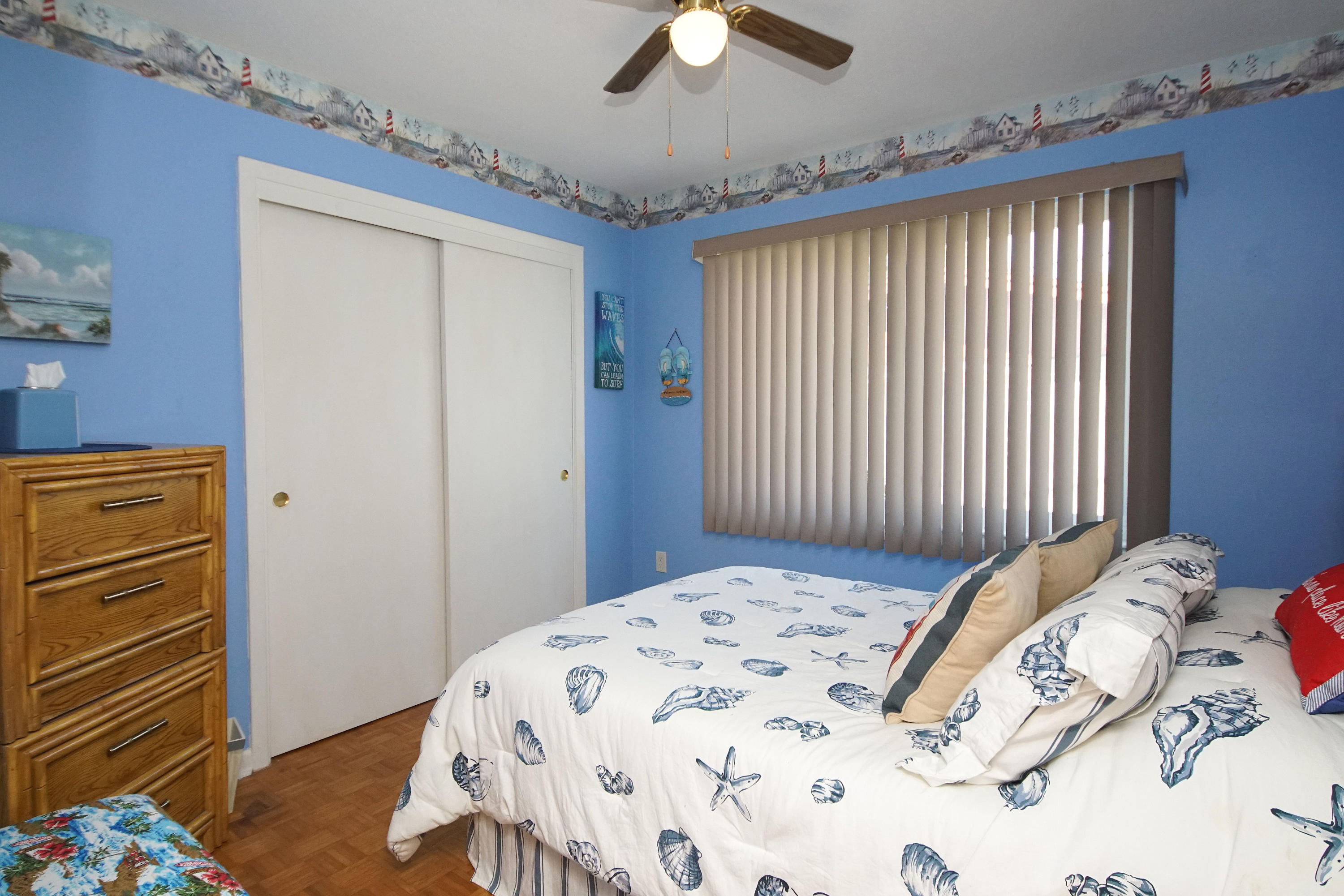 COLONIAL HEIGHTS - Residential