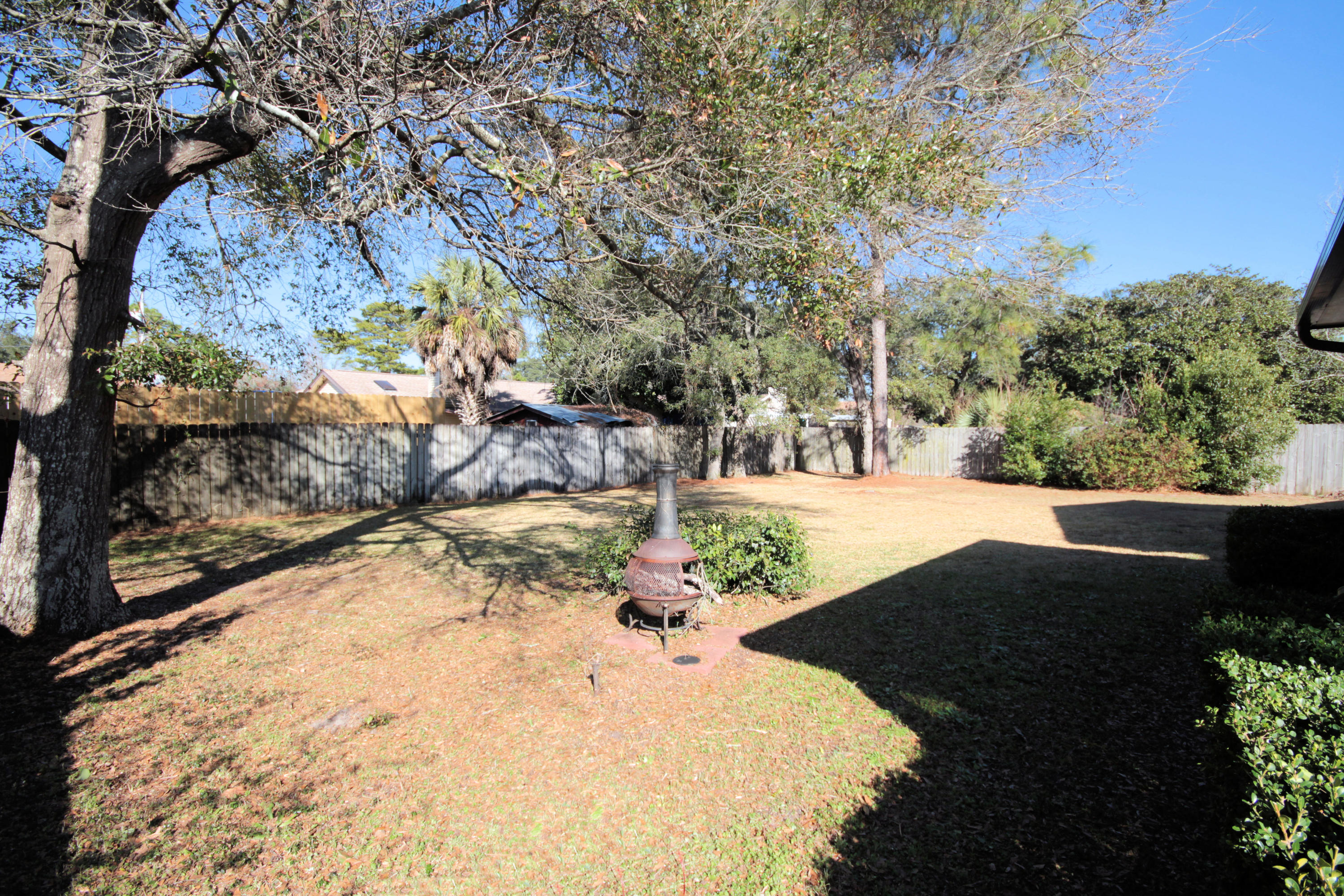 COLONIAL HEIGHTS - Residential