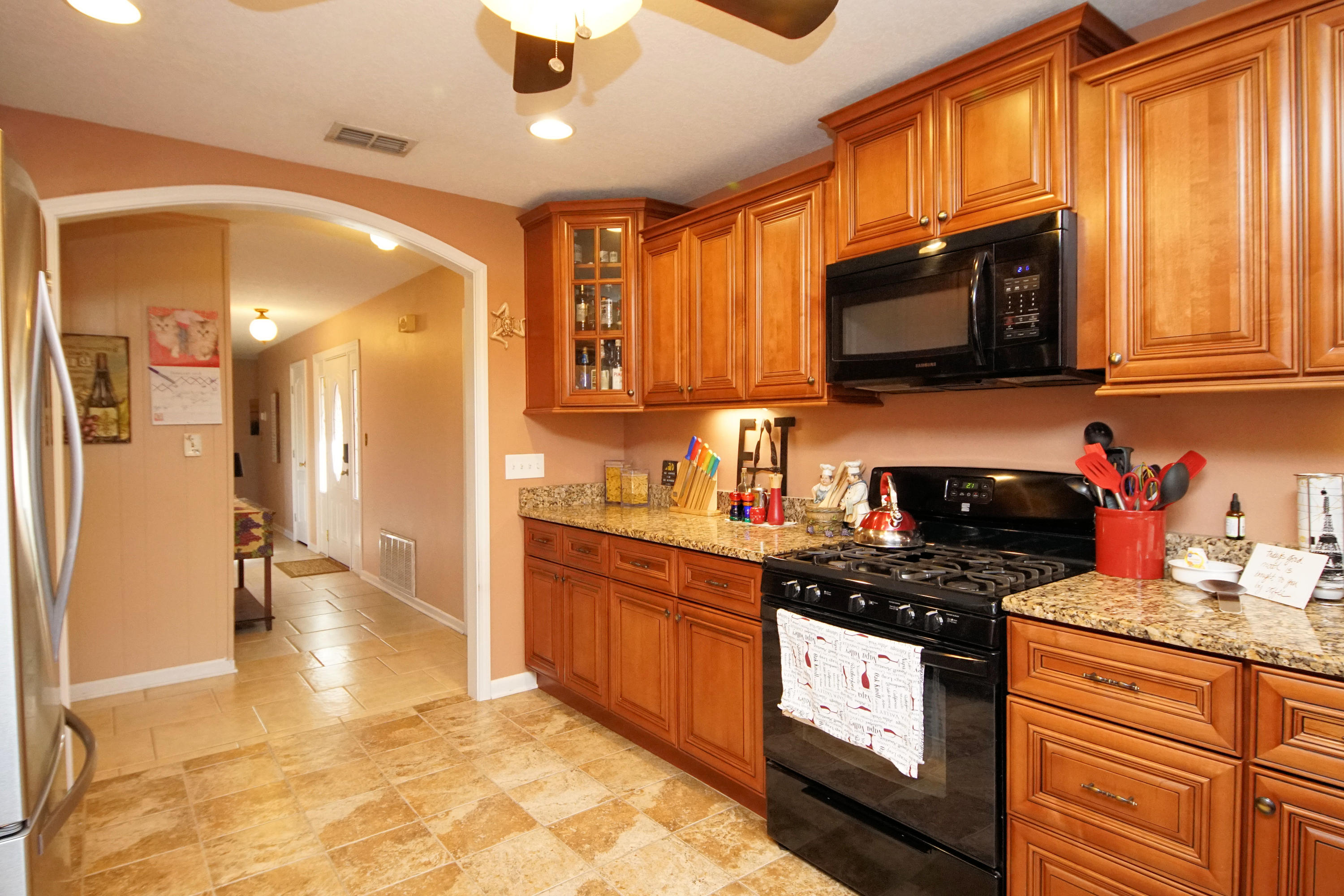 COLONIAL HEIGHTS - Residential