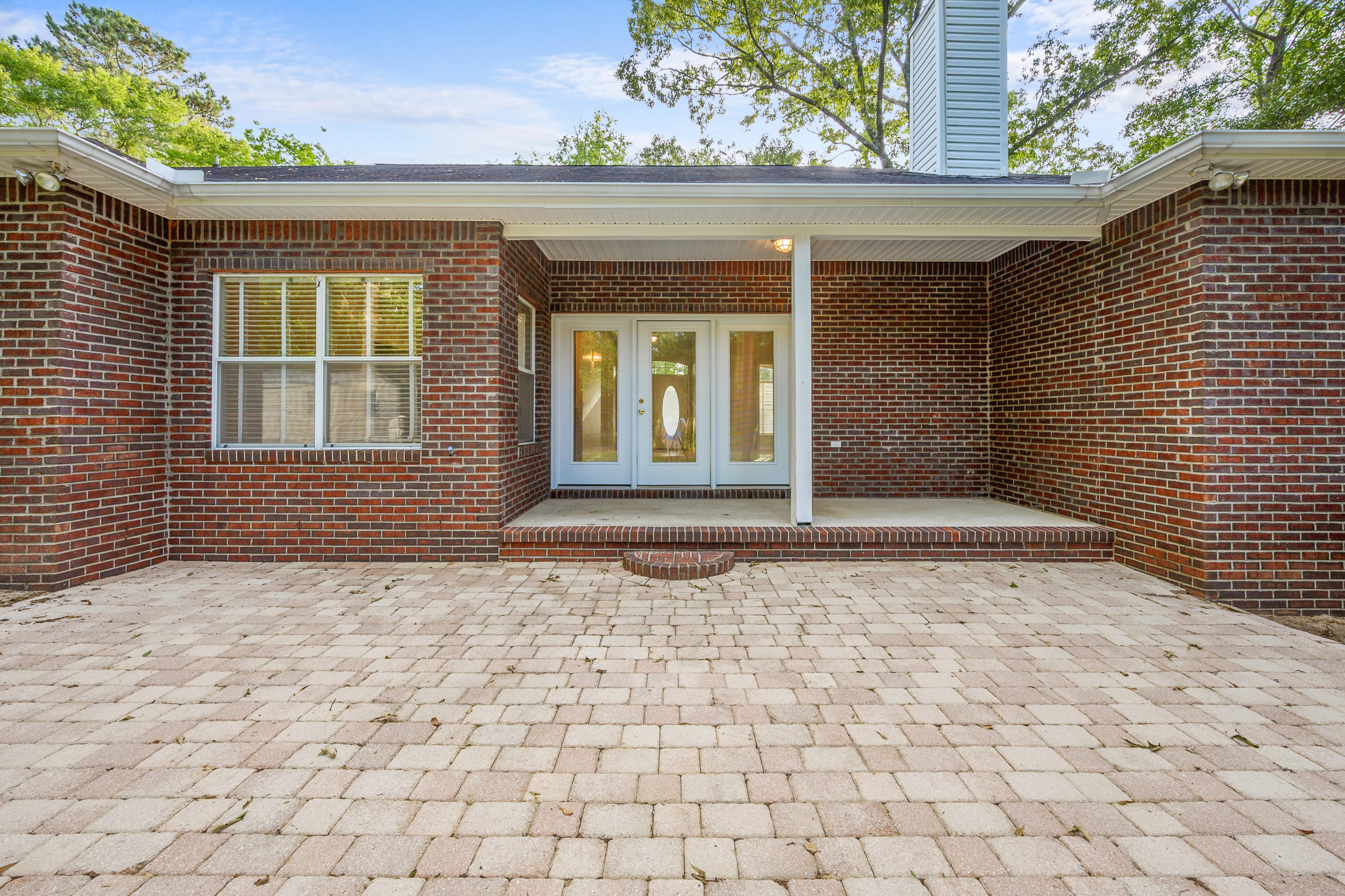 DOGWOOD ESTATES - Residential