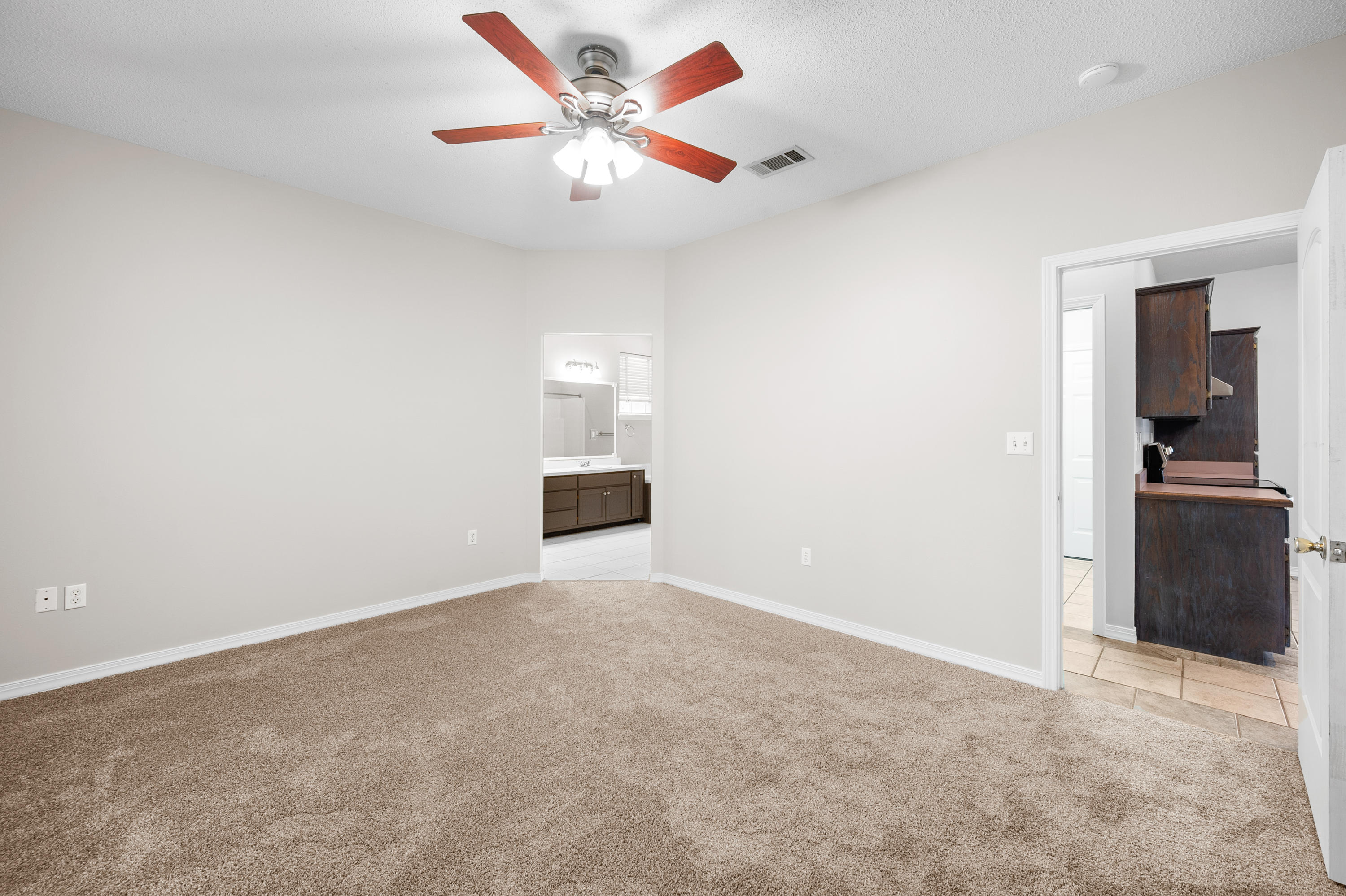 DOGWOOD ESTATES - Residential