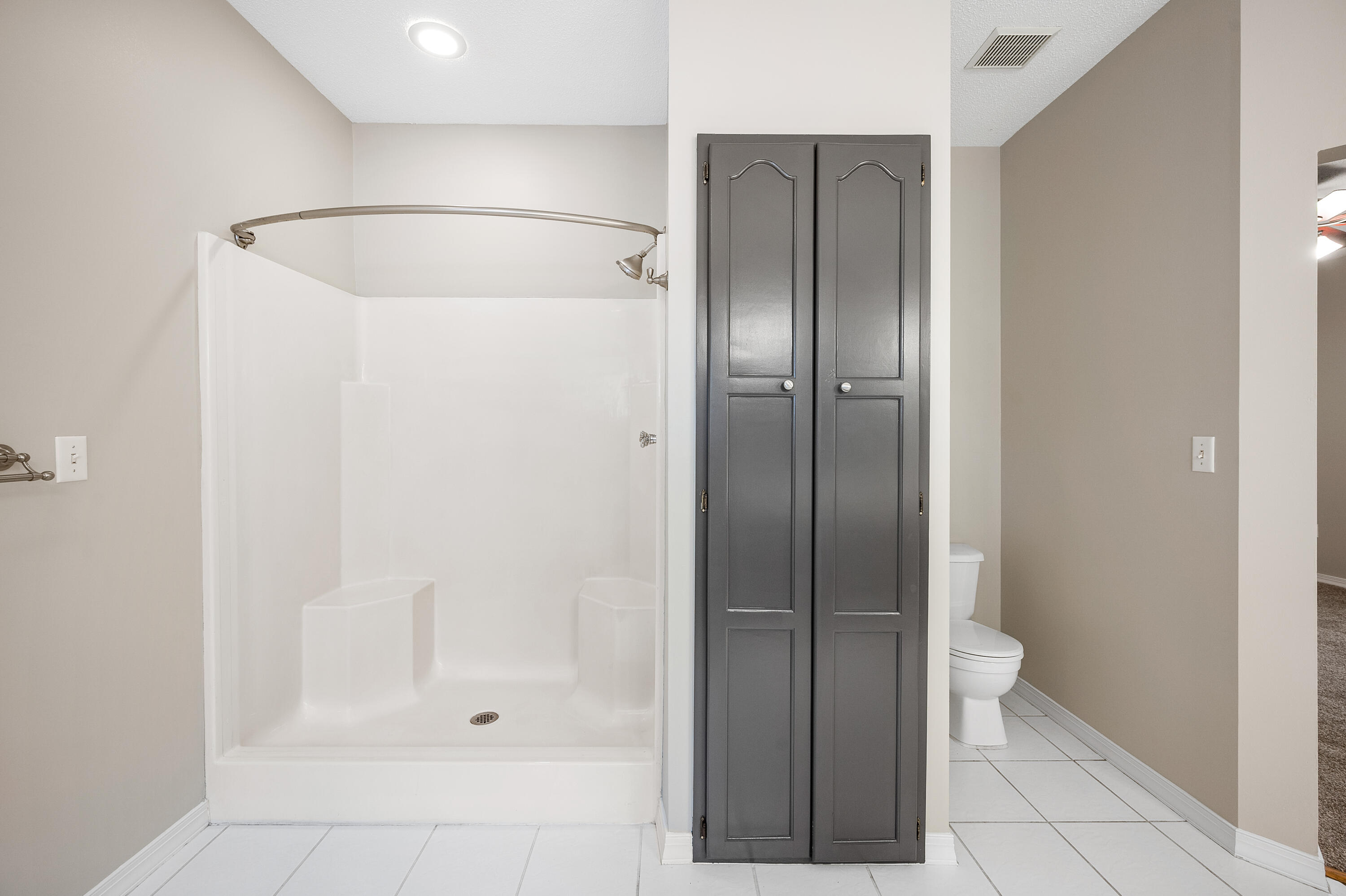 DOGWOOD ESTATES - Residential