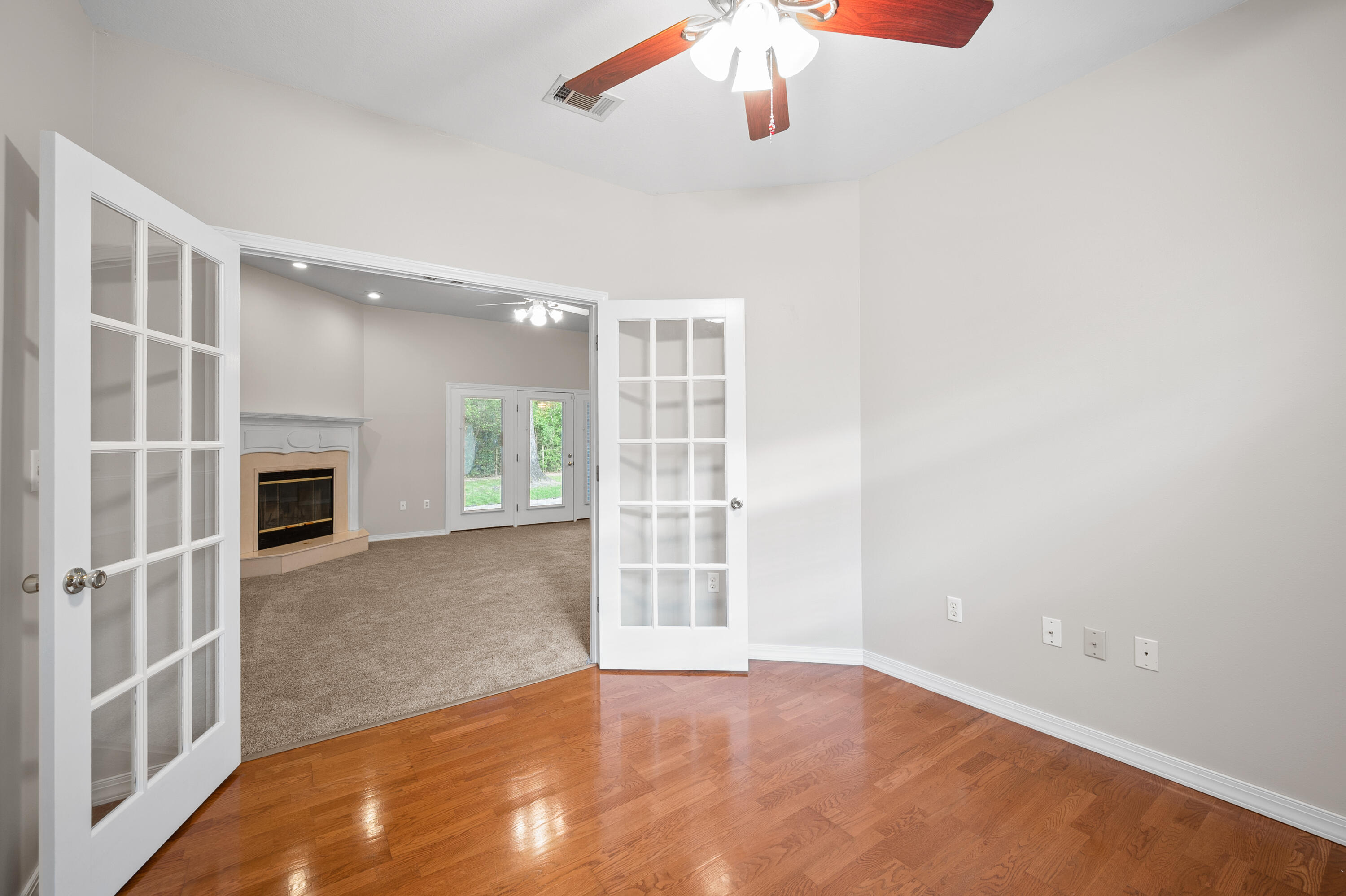 DOGWOOD ESTATES - Residential