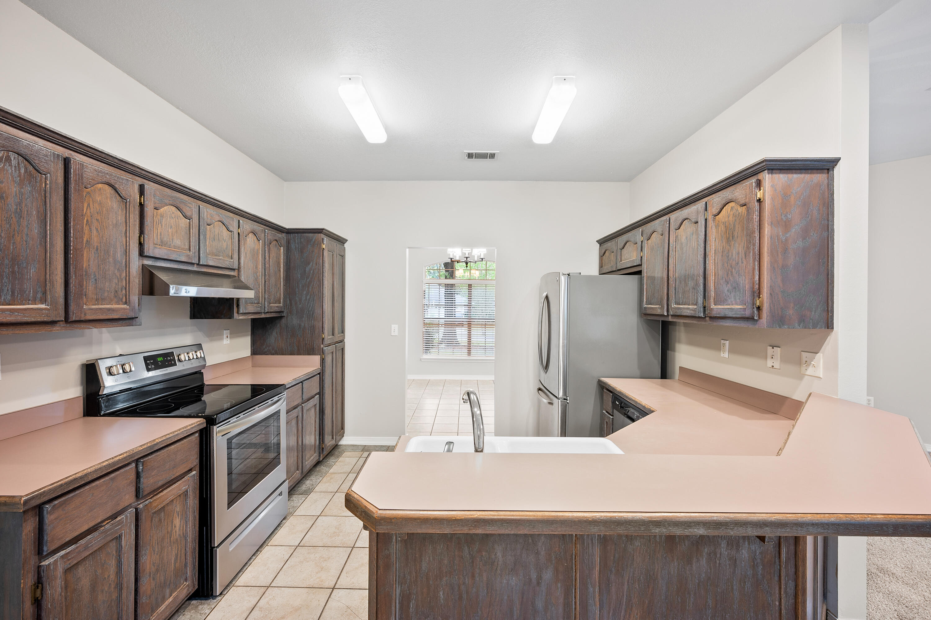 DOGWOOD ESTATES - Residential