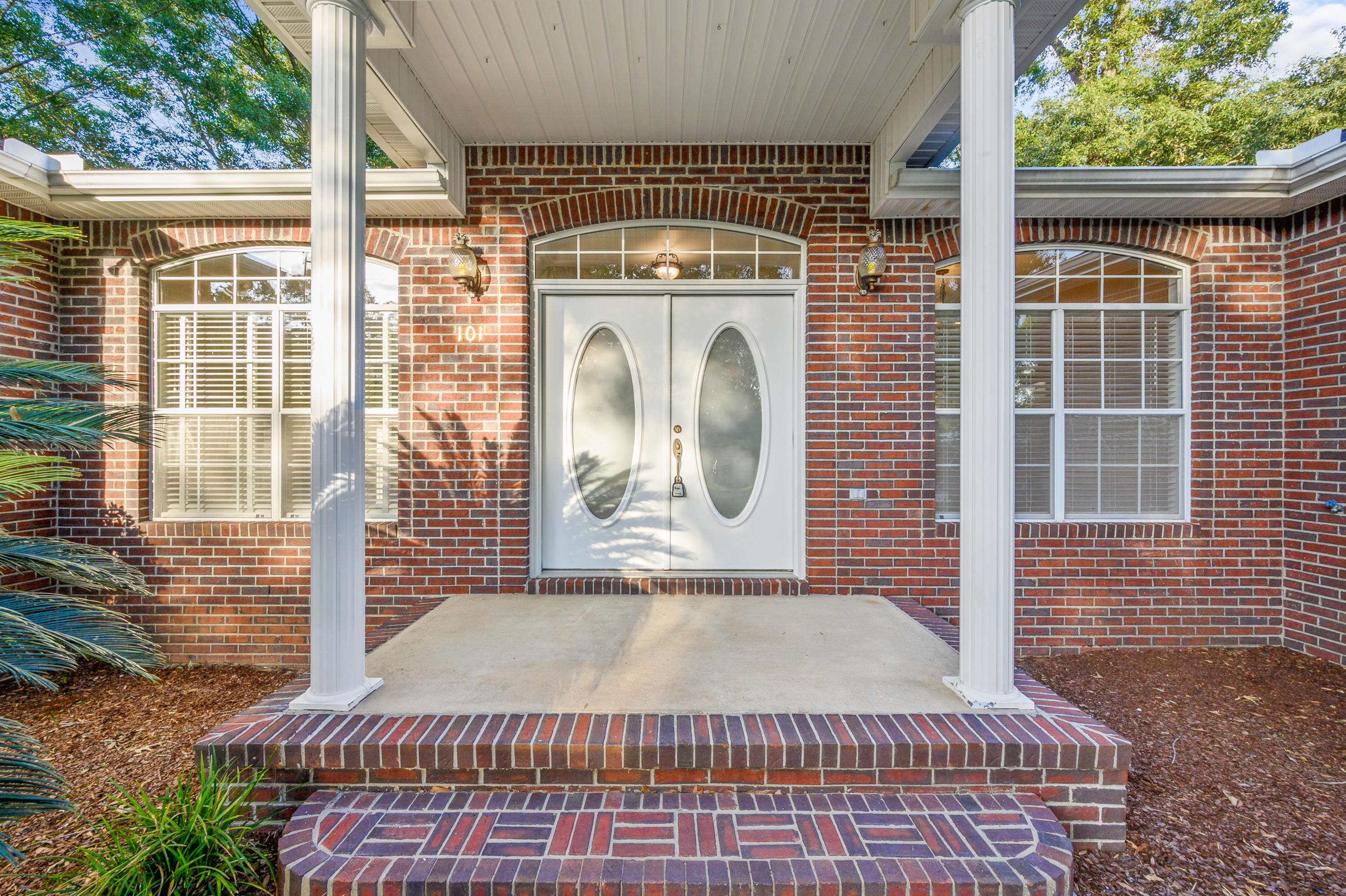 DOGWOOD ESTATES - Residential