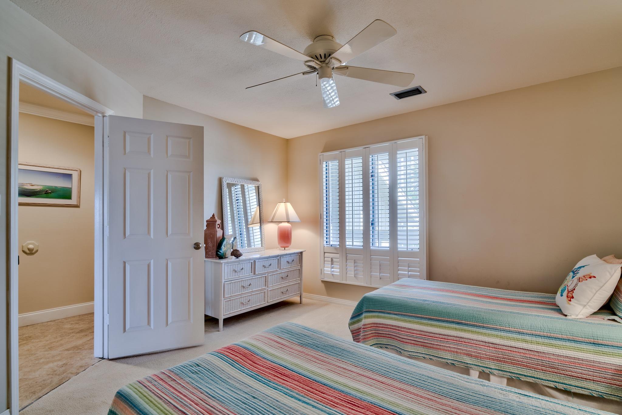 SEASCAPE CONDO BOARDWALK VILLA - Residential