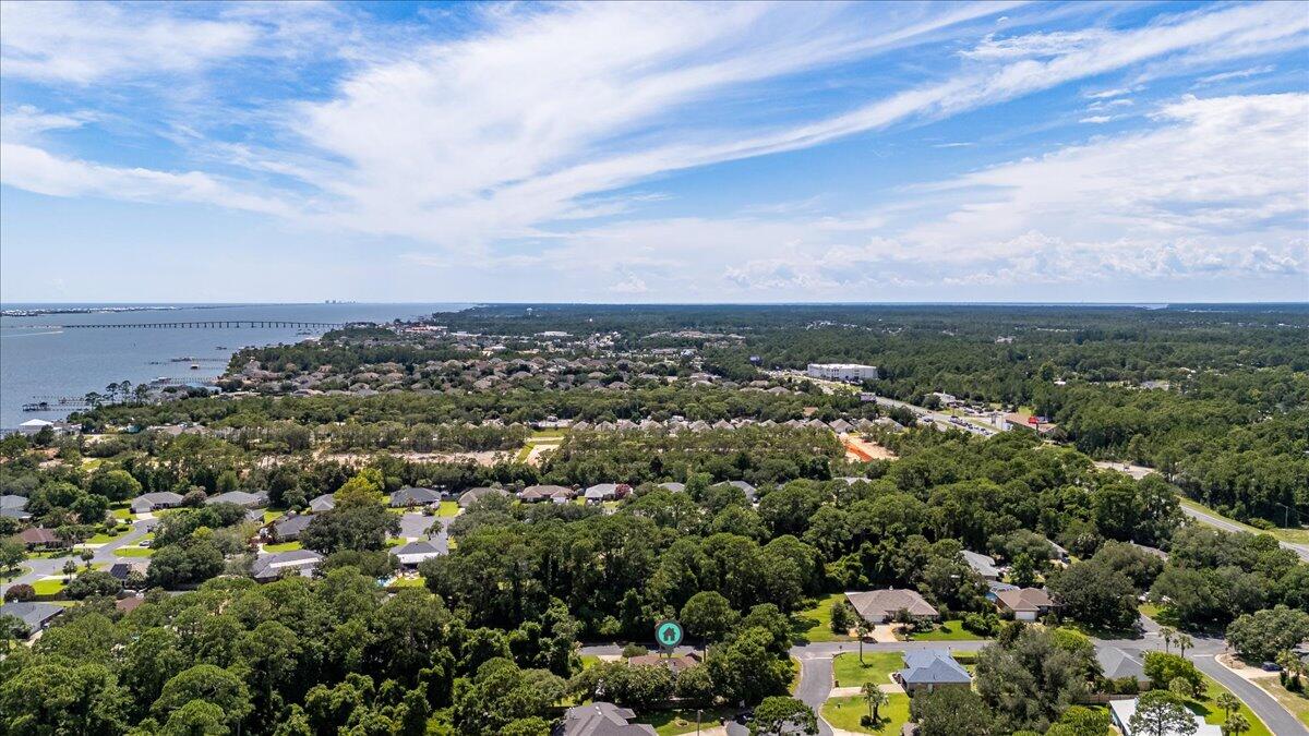 BISCAYNE POINTE - Residential