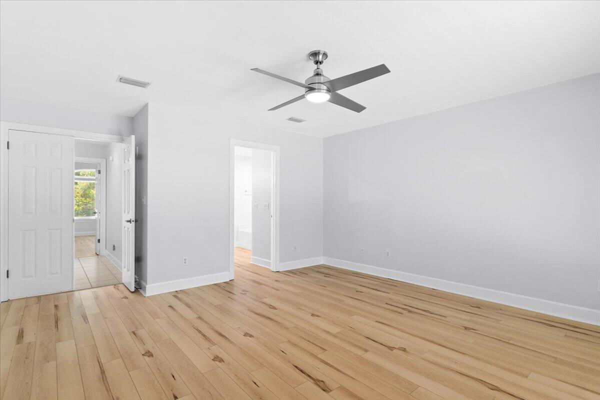 BISCAYNE POINTE - Residential