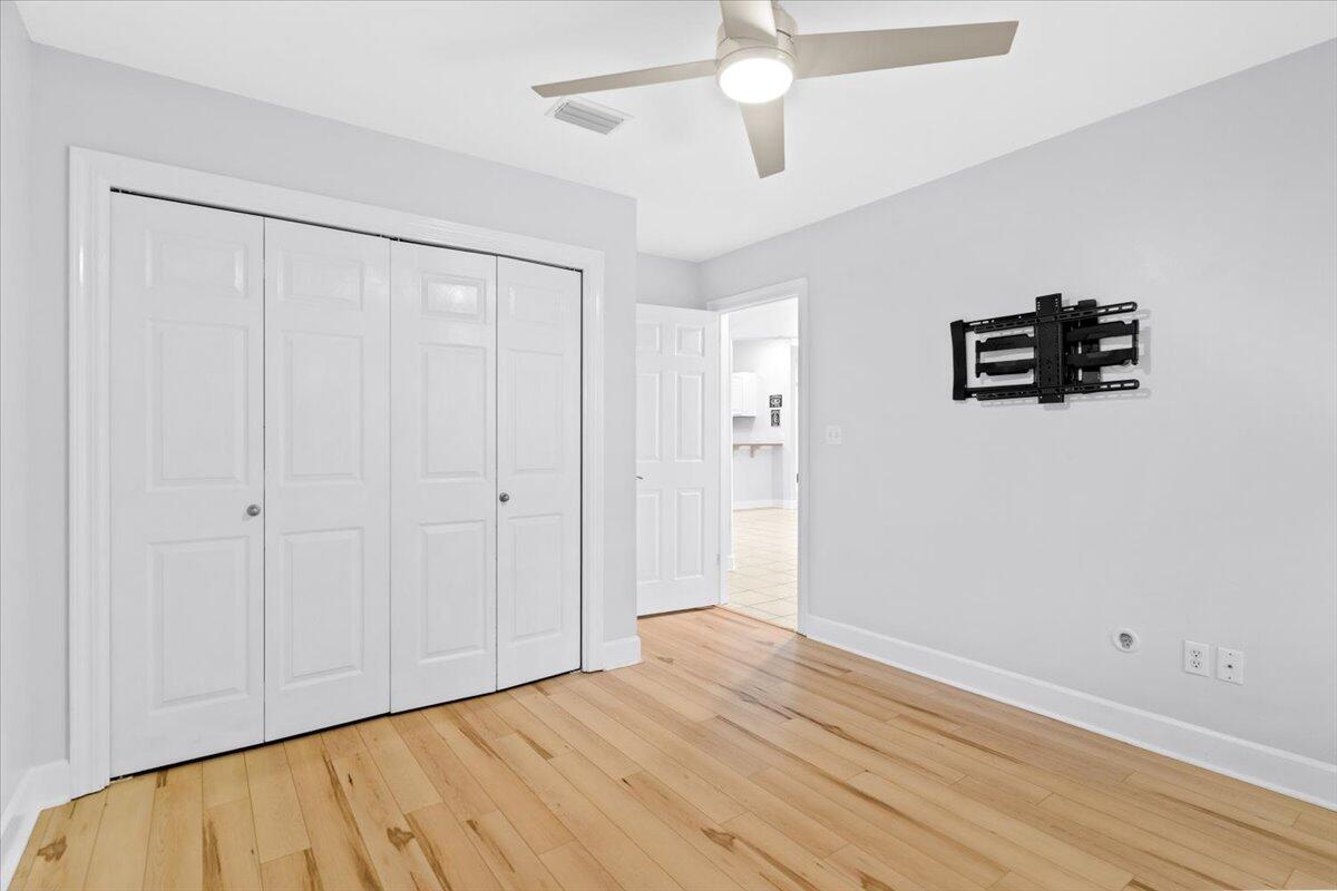 BISCAYNE POINTE - Residential