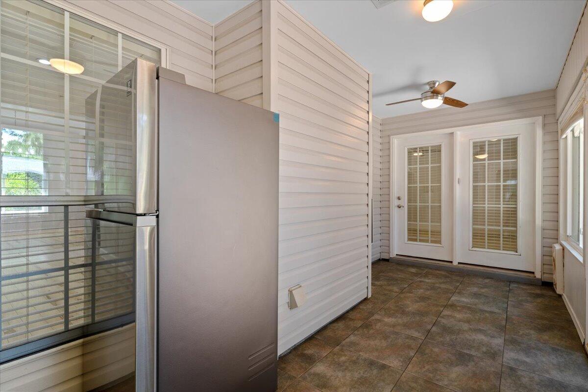 BISCAYNE POINTE - Residential
