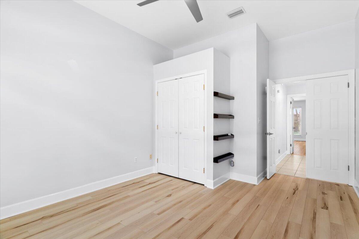 BISCAYNE POINTE - Residential