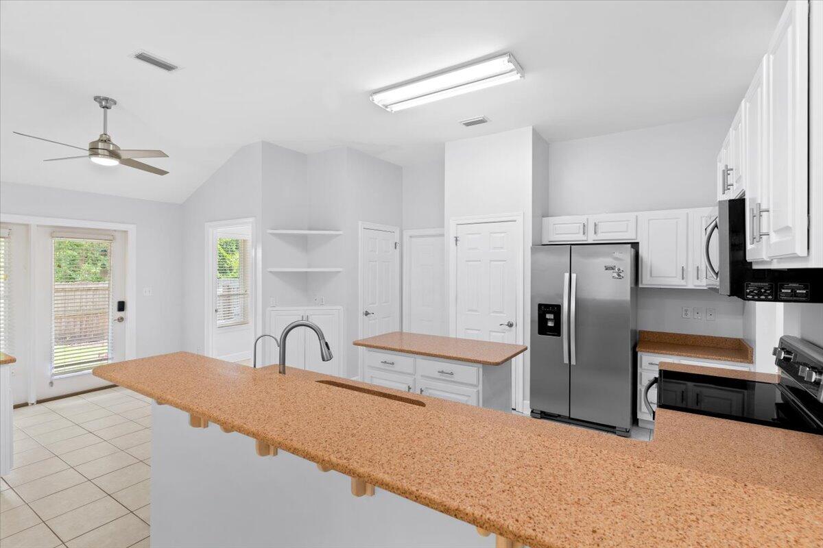 BISCAYNE POINTE - Residential